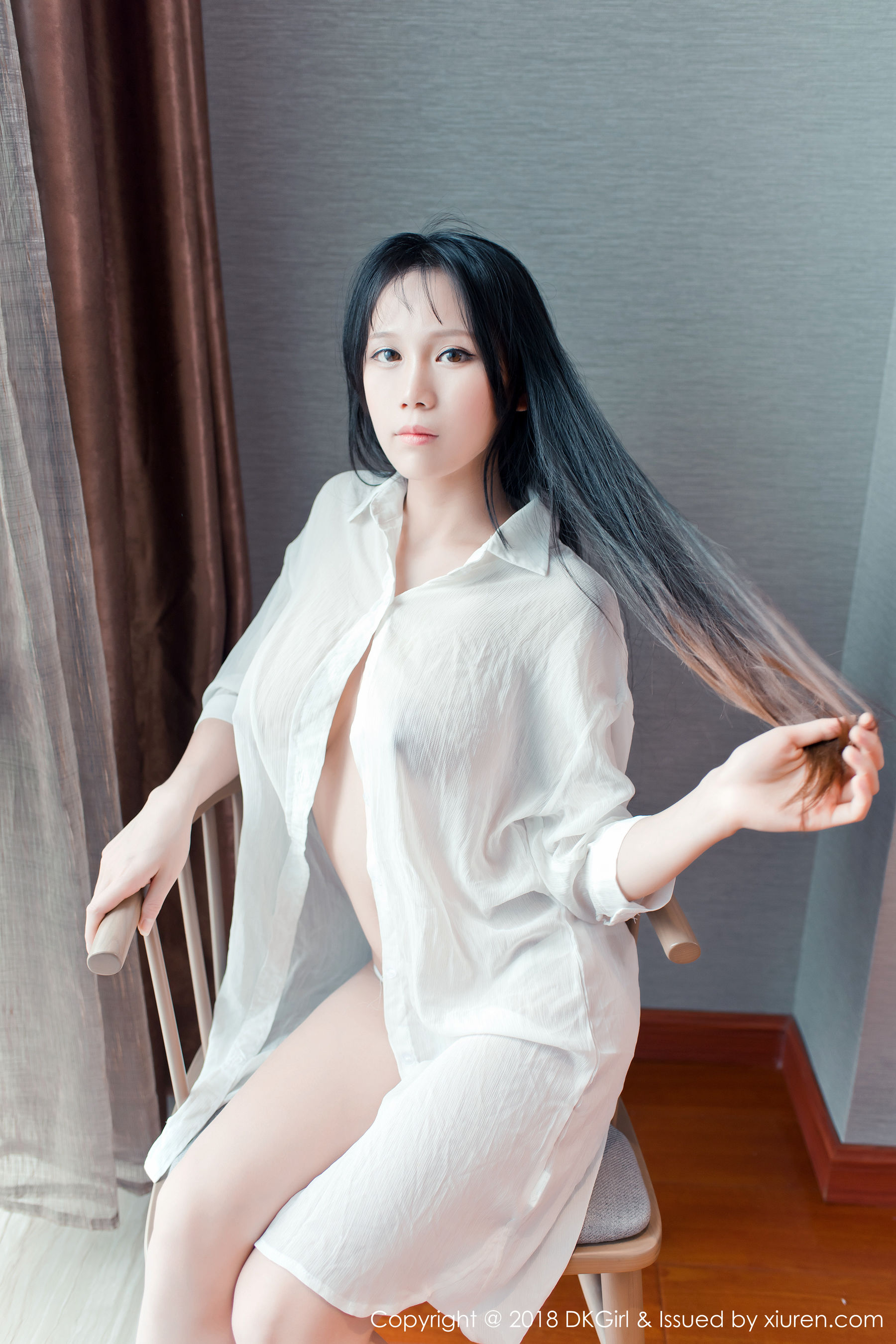 李可可《童颜巨乳，F乳真空演绎》 御女郎DKGirl Vol.070 [46P]
