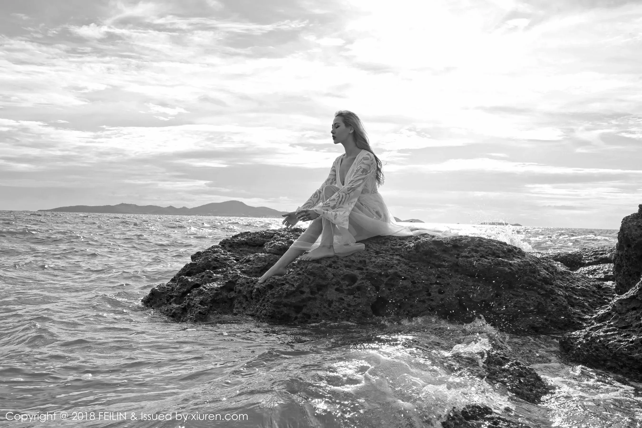 晗大大Via《比基尼湿身》 嗲囡囡 VOL.136