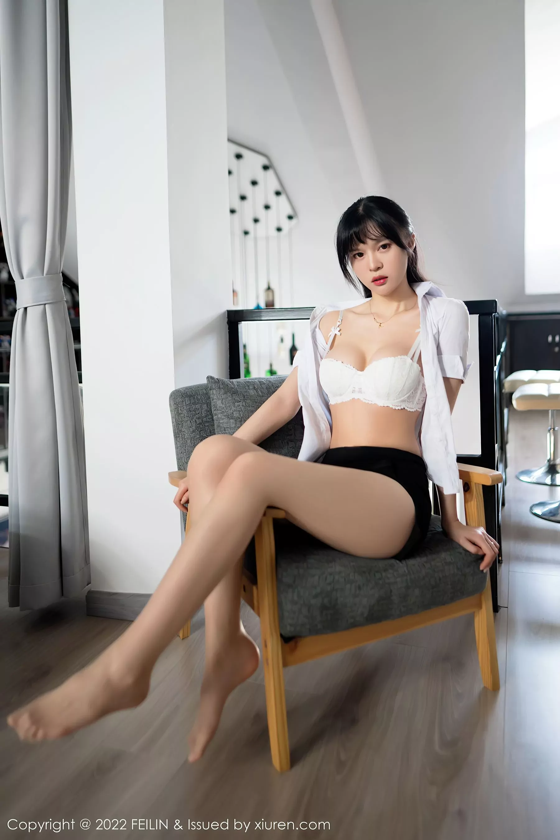 嗲囡囡 VOL.440 桃香子 美臀丝袜