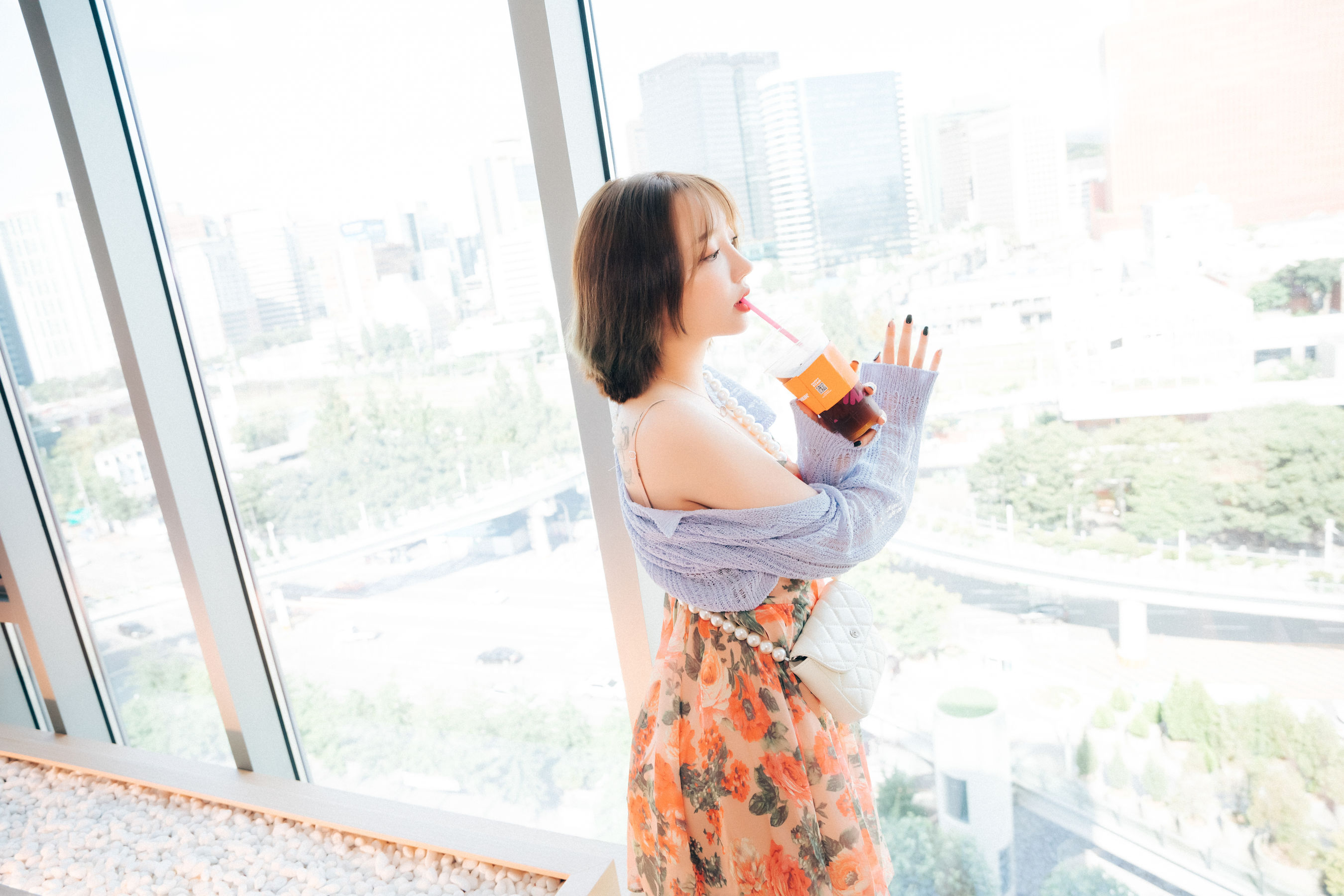 [LOOZY] Yeeun – Lover In Hotel [132P]