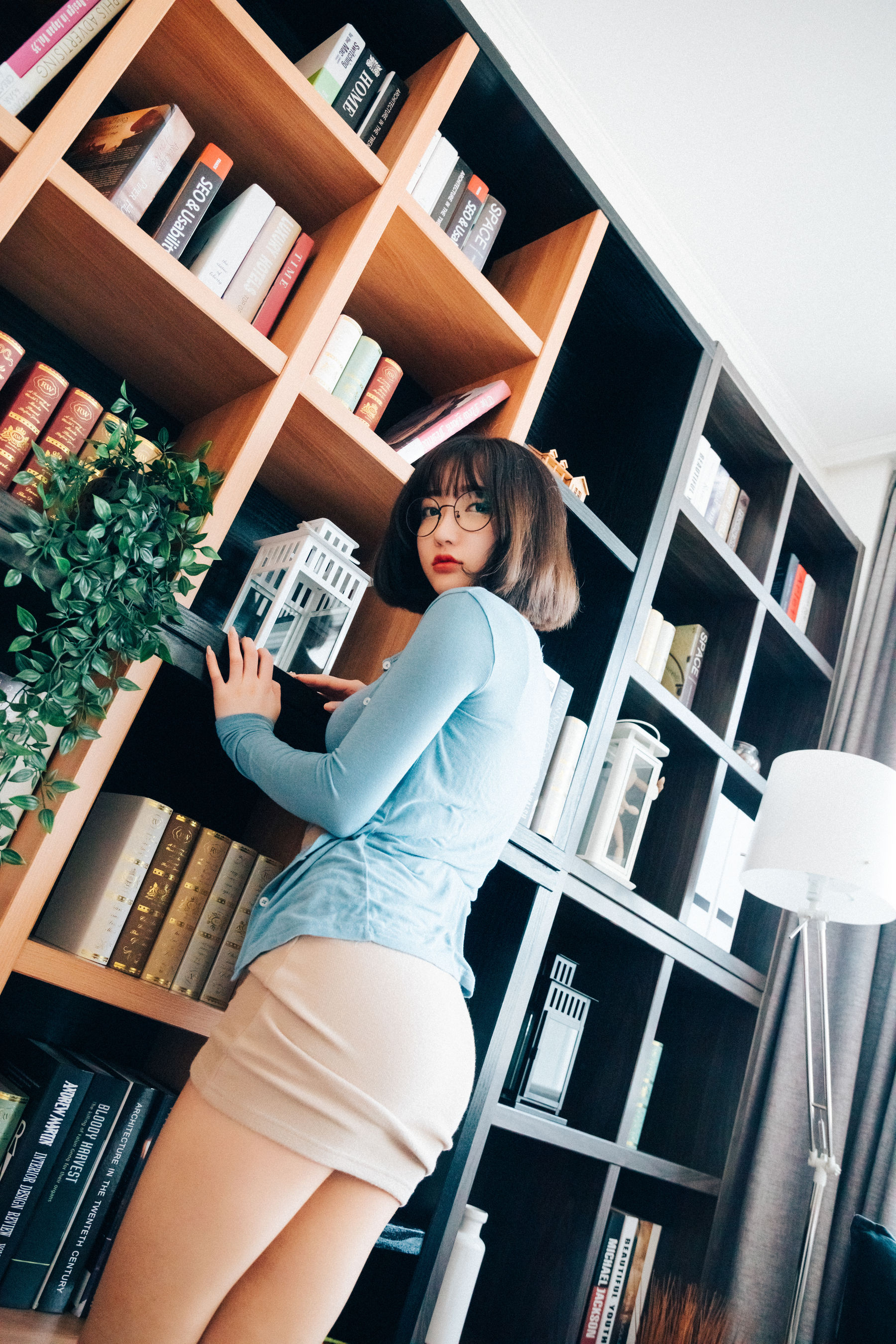 [LOOZY] Yeeun – Librarian Girl [82P]