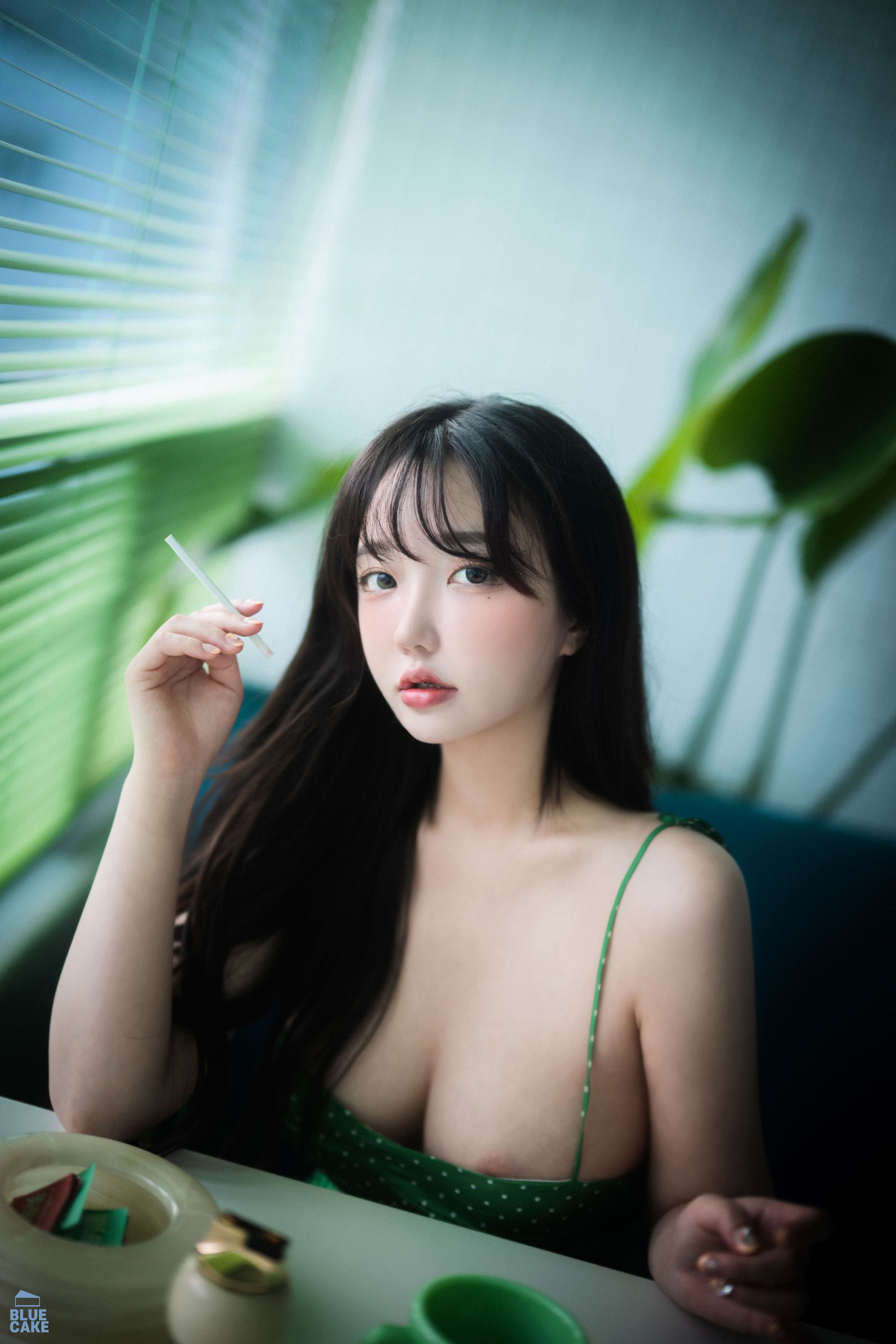 [BLUECAKE] YeEun – Nothing WHITE [65P]