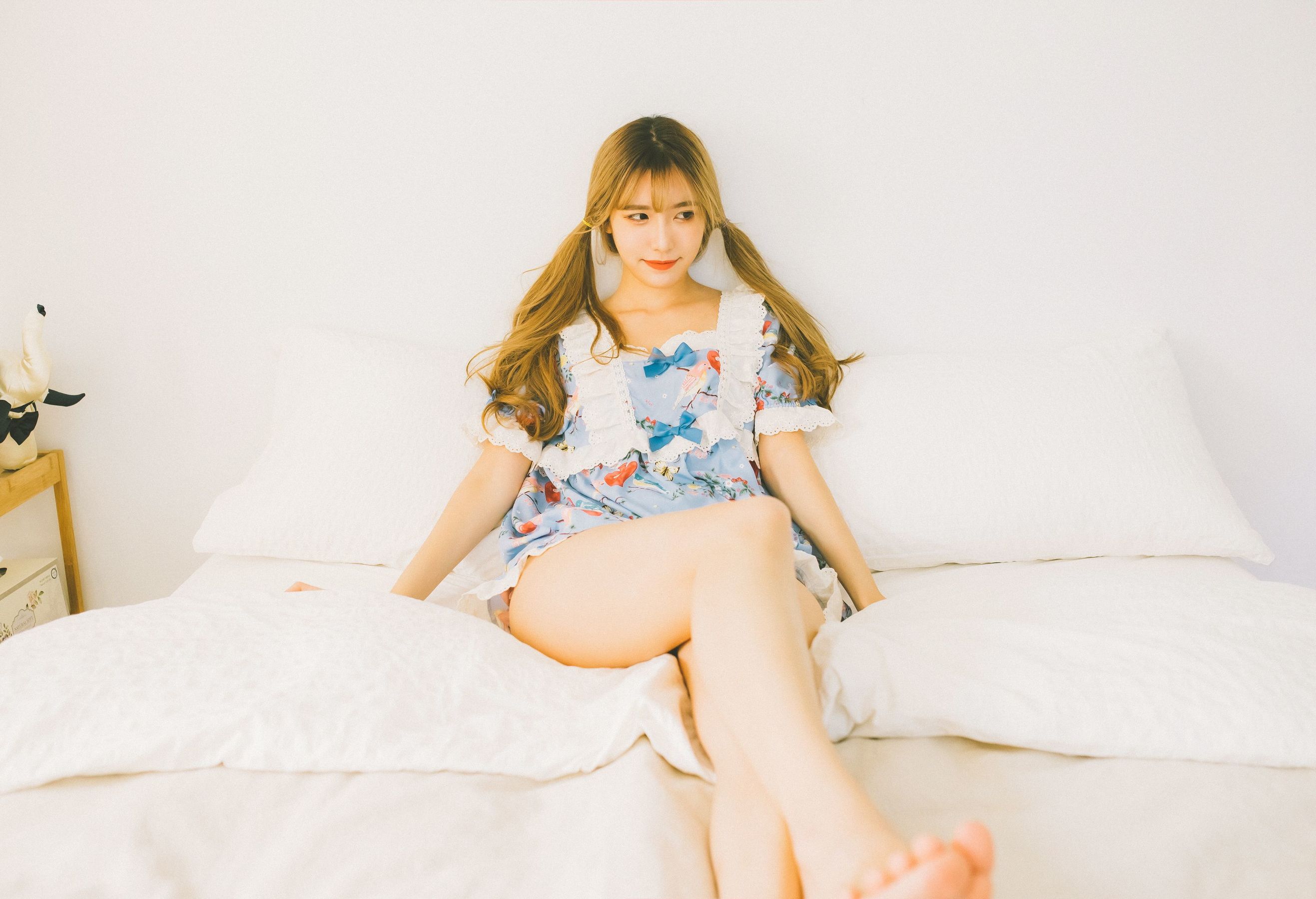 [Moon Night Snap] – Ahrin《Guerinnarae Hotel Vol.1》 [60P]
