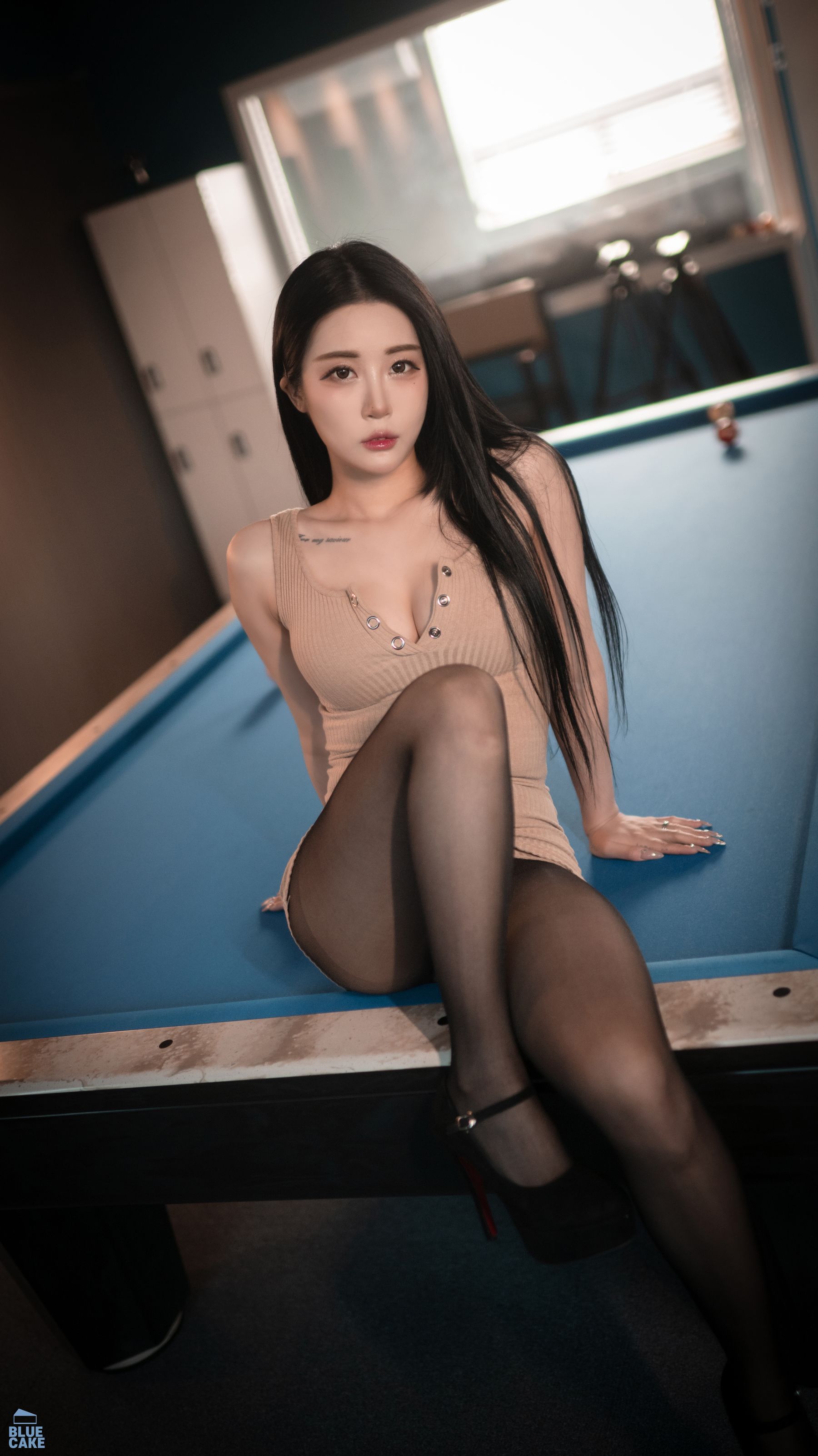 [BLUECAKE] Bomi – Secret Billiard Room Red [143P]