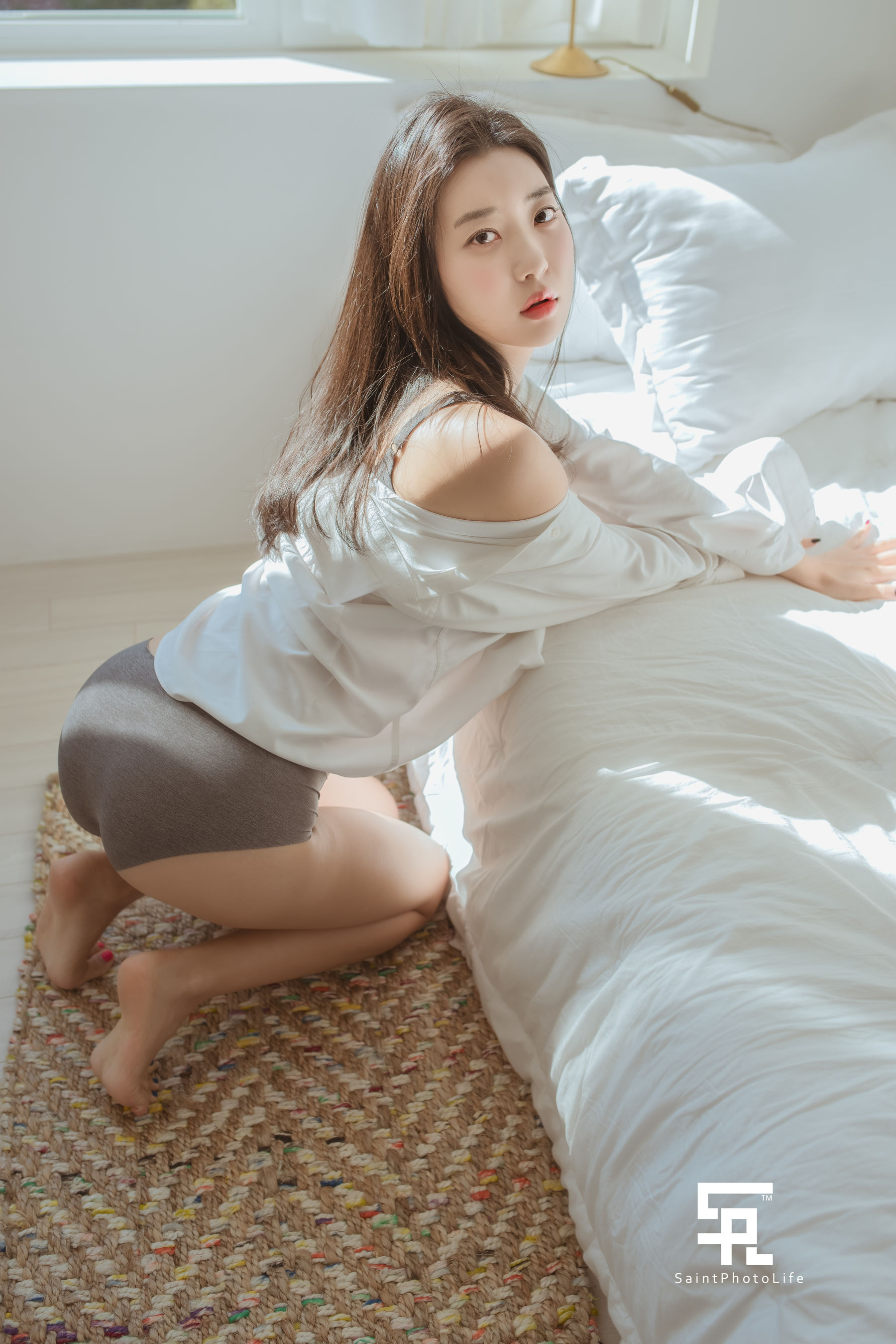 [saintphotolife] 韩国妹子申才恩(Zennyrt) – Romance [40P]