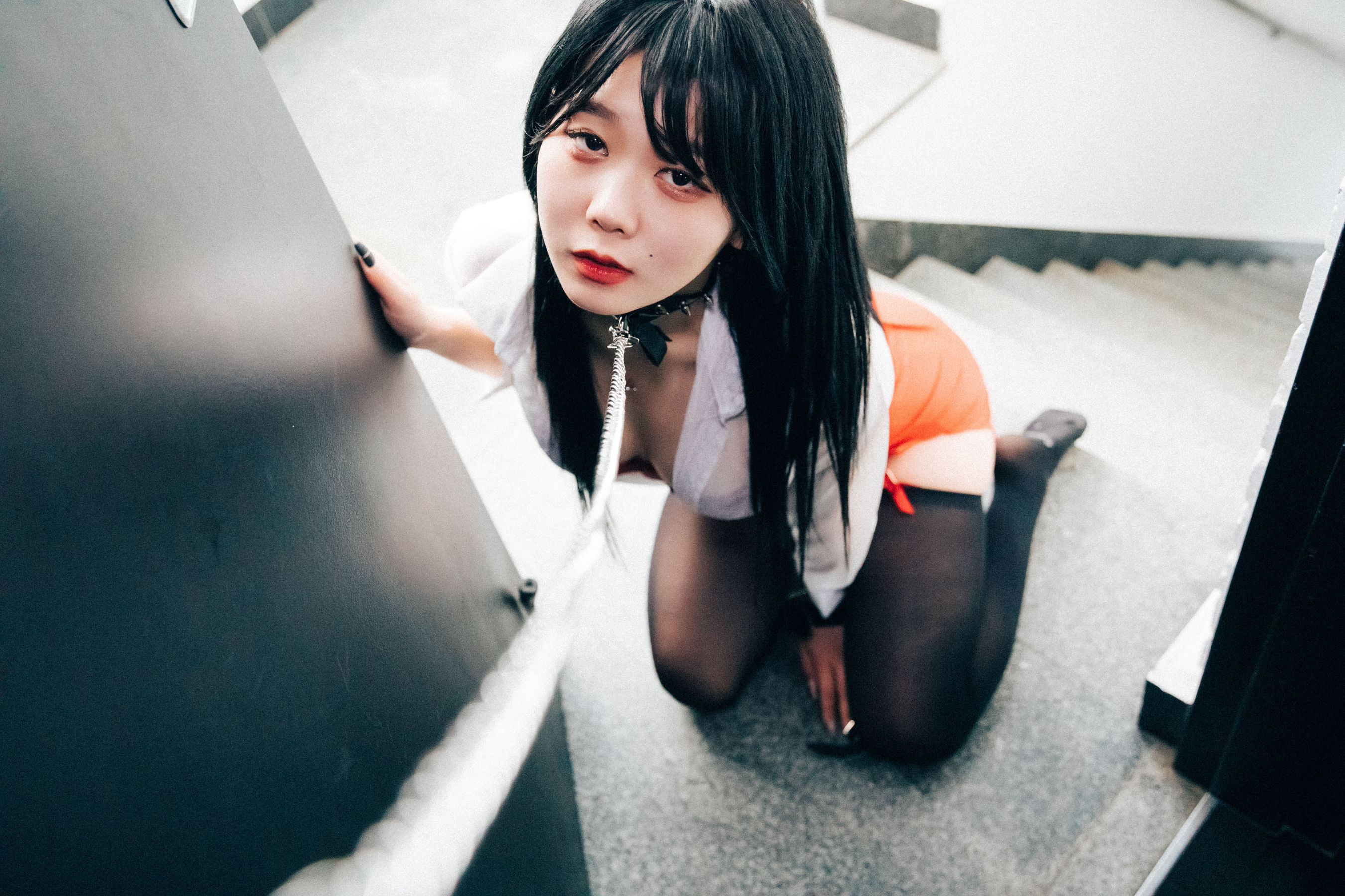 [LOOZY] Zia – Office slave [199P]