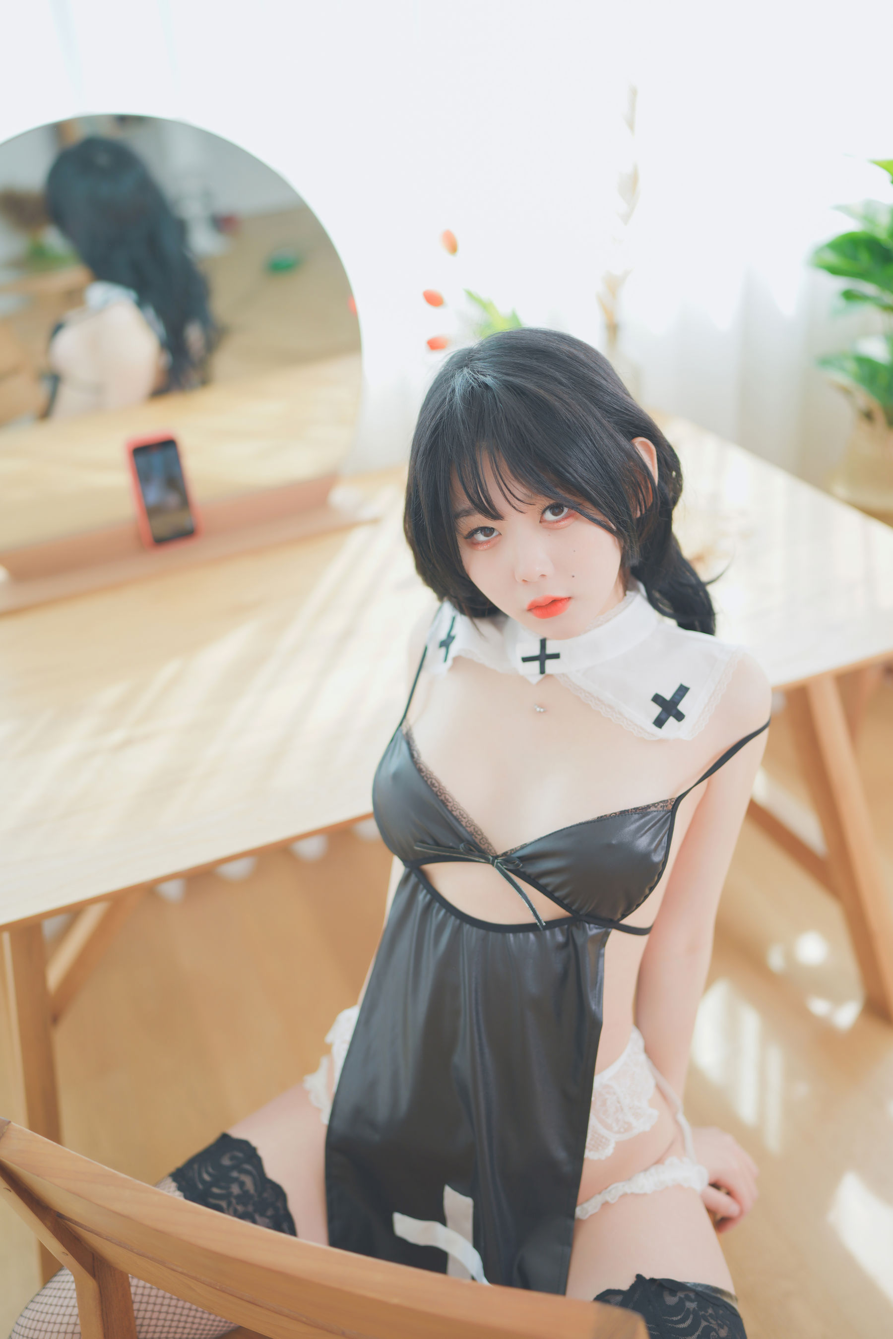 [Ziakwon] Zia – Nun's hobby [99P]
