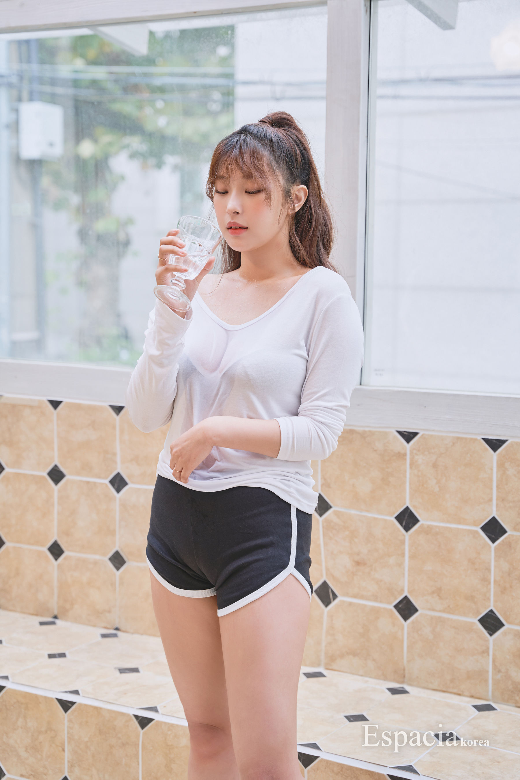[ESPACIAKOREA] EHC-012 – K.G.J [44P]