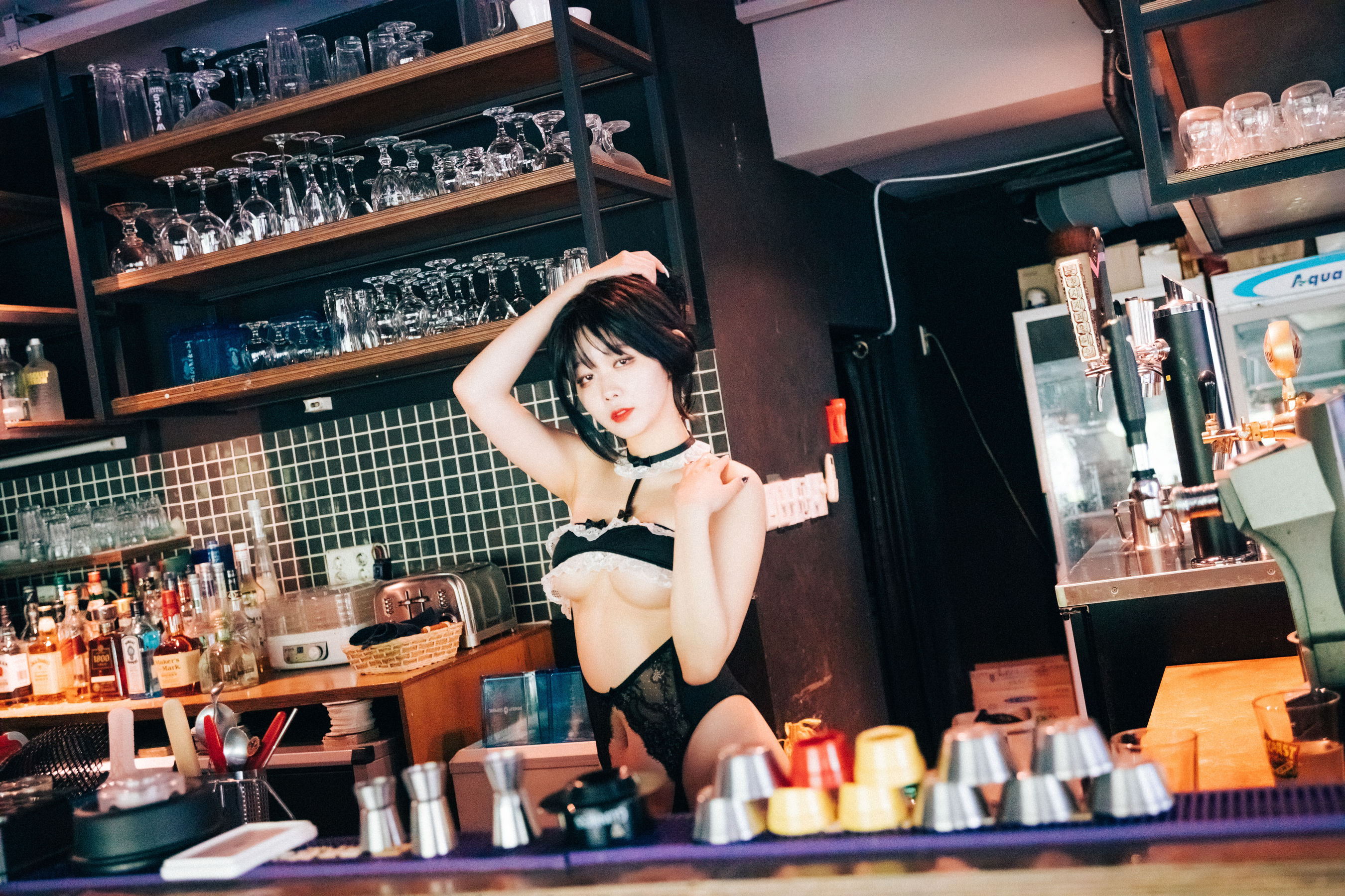 [LOOZY] Zia – SM Bar [179P]