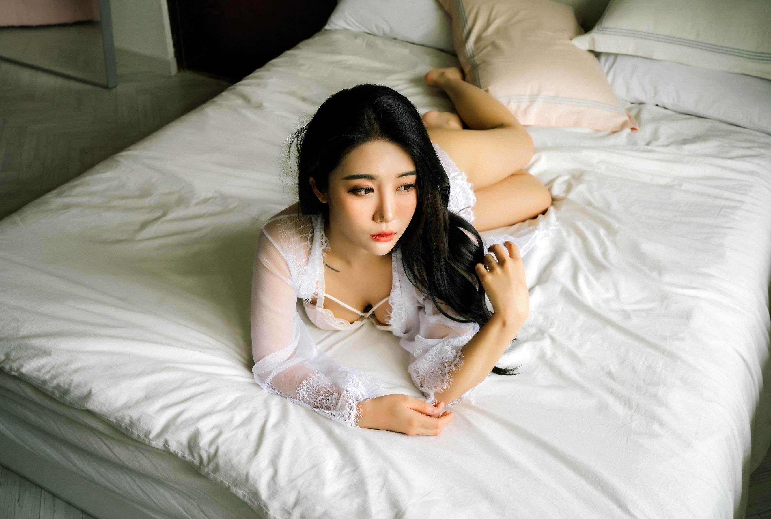 [Moon Night Snap] – Bomi x Zia《Together Vol.02》 [70P]