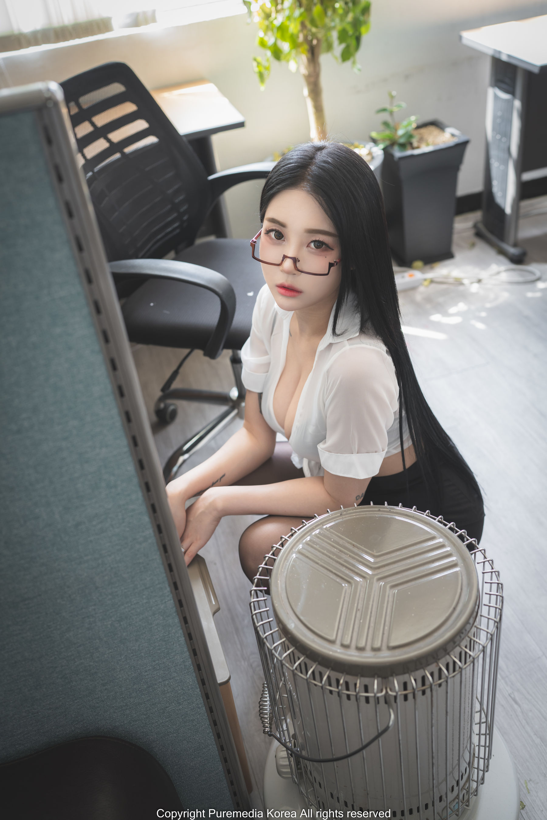 [PURE MEDIA] Vol.182 – Bomi [95P]
