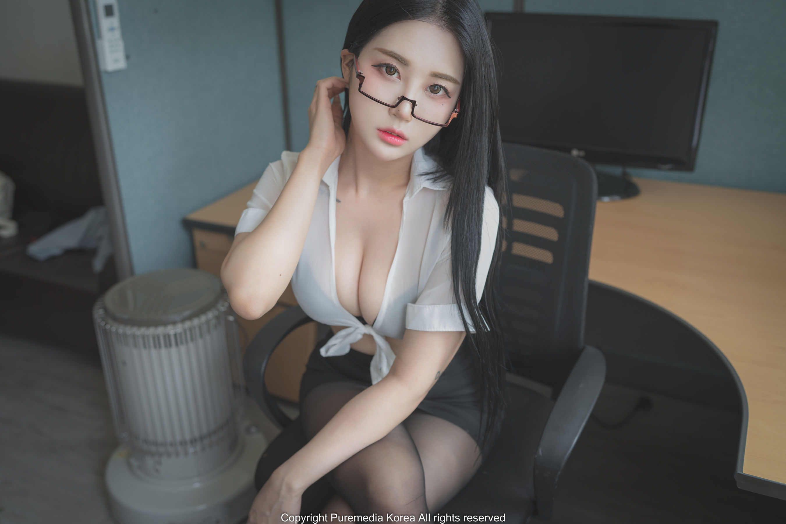 [PURE MEDIA] Vol.182 – Bomi [95P]