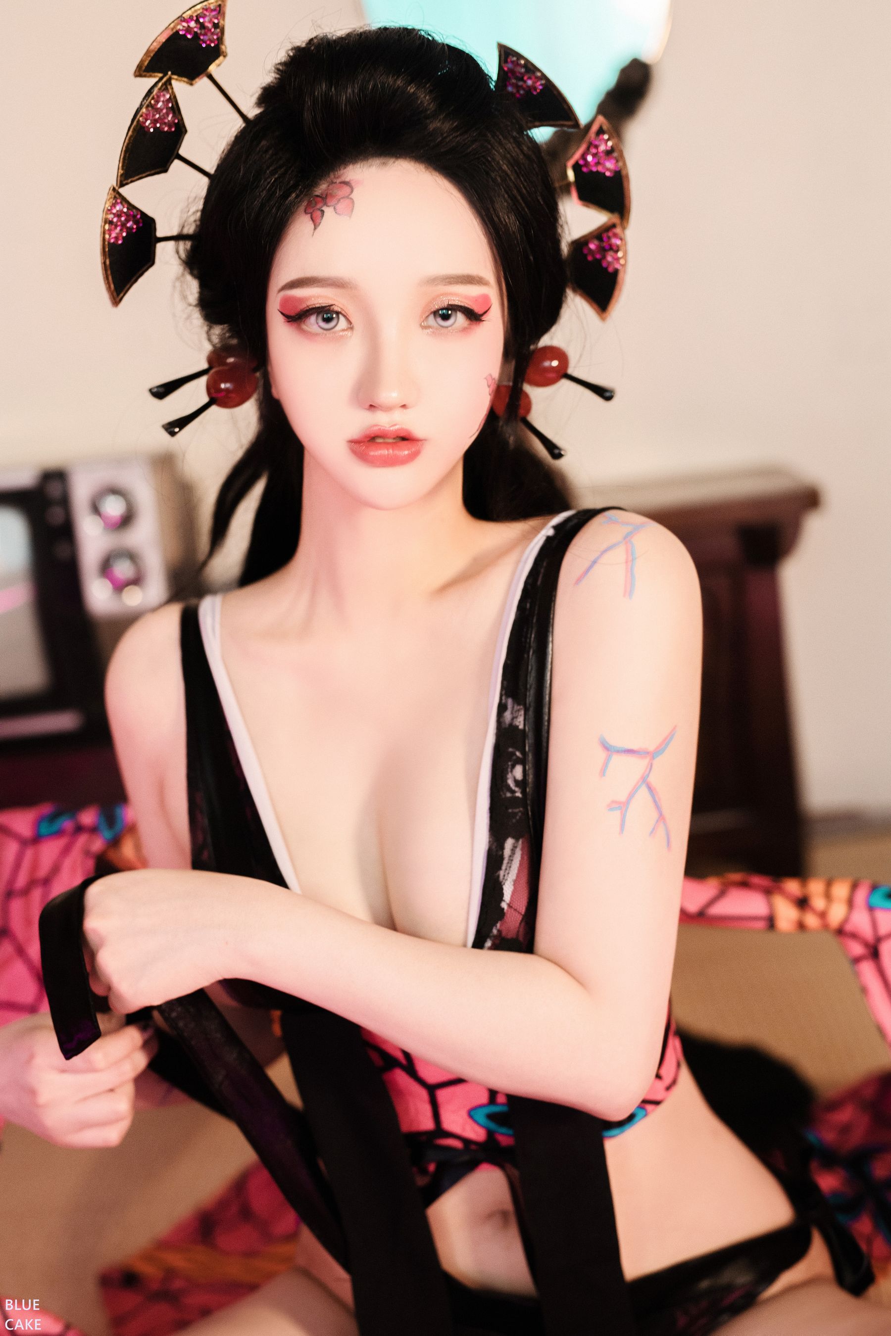 [BLUECAKE] YeEun – Red Oni [103P]