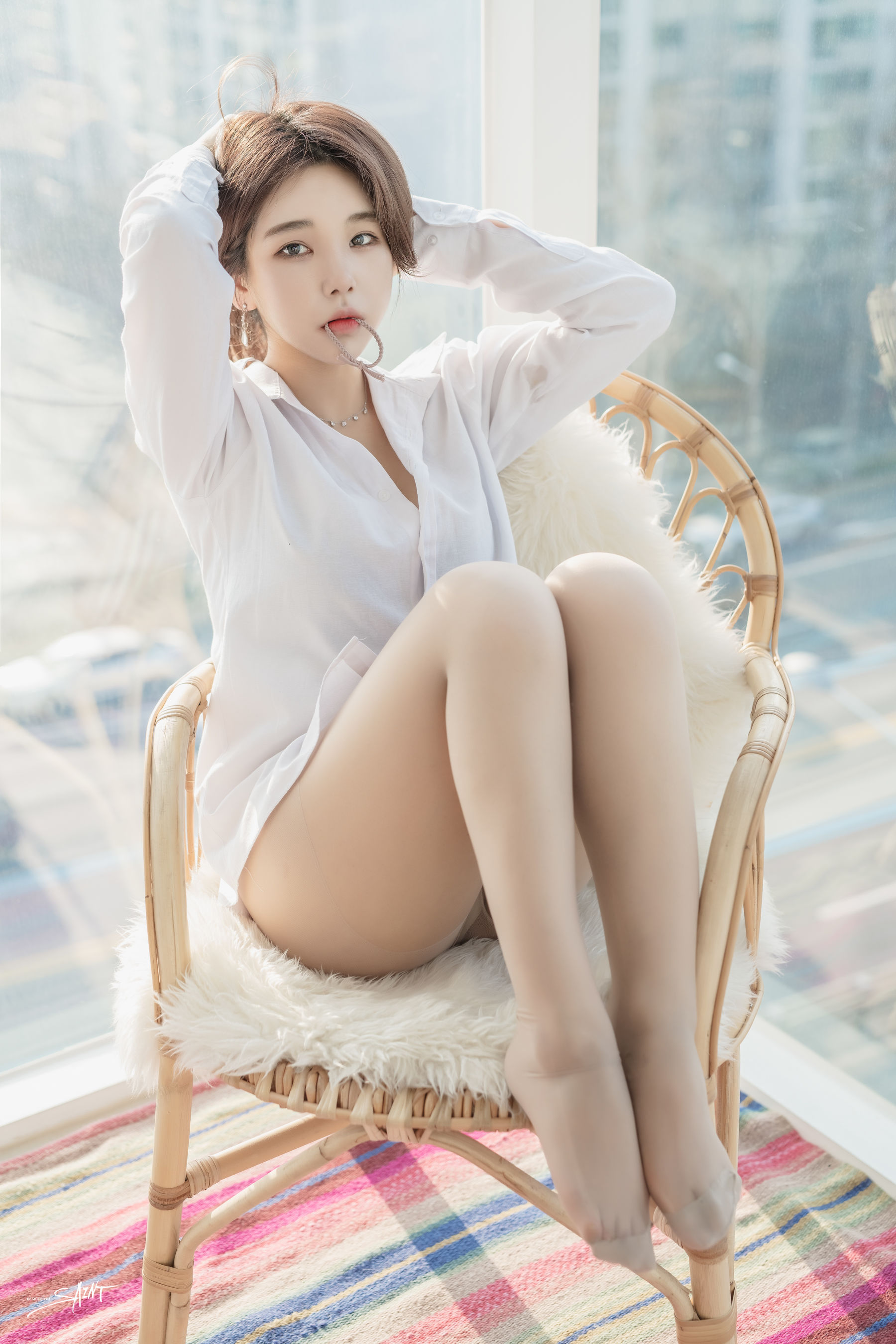 [saintphotolife] Zzyuri – Vol.02 Shirt [68P]