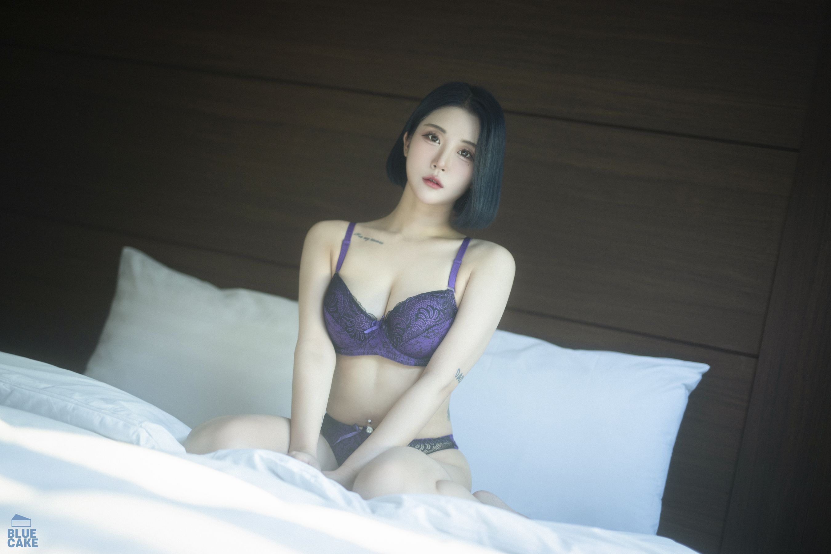 [BLUECAKE] Bomi – Secret [94P]