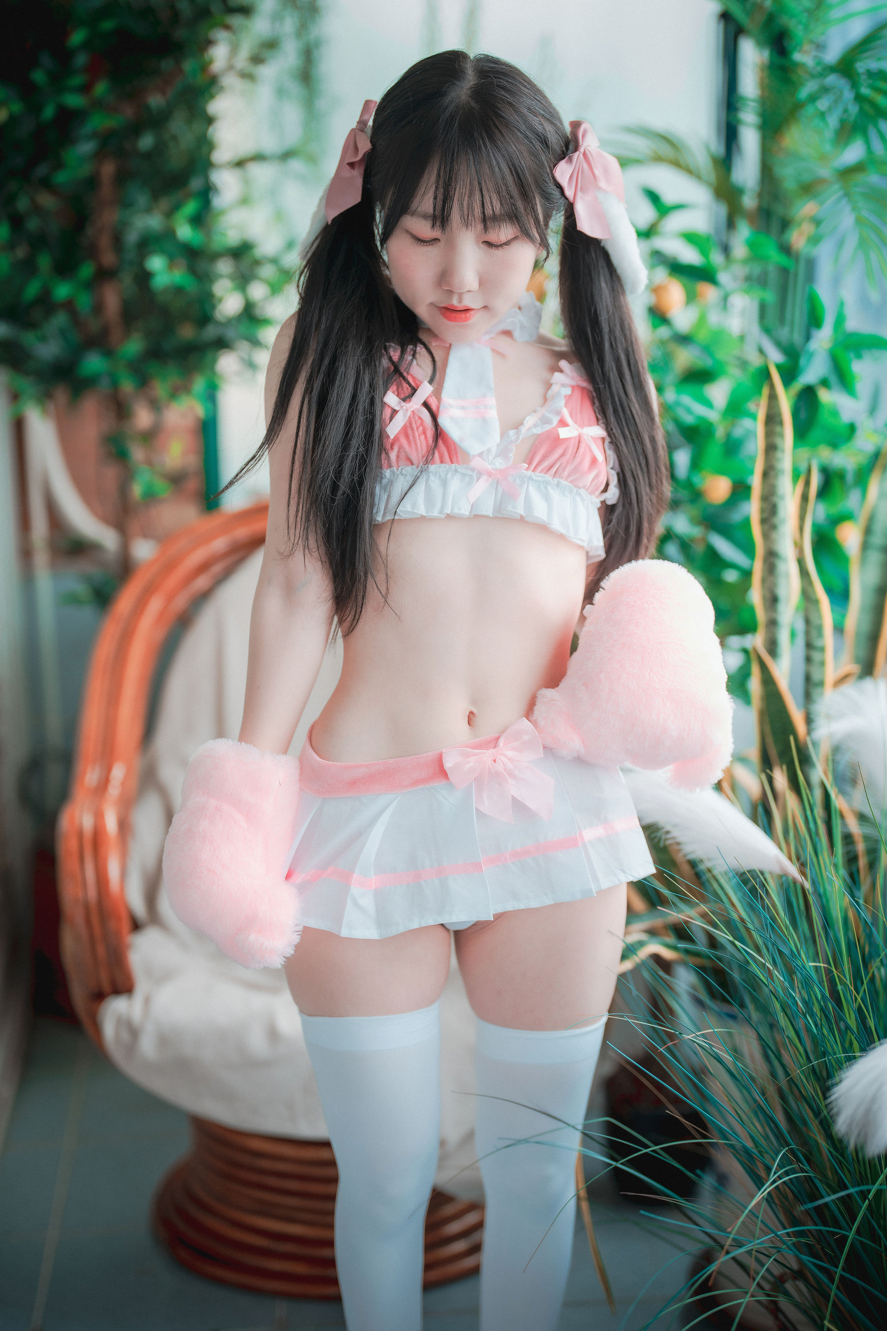 [DJAWA] Yeri – Home Sweet Hare [57P]