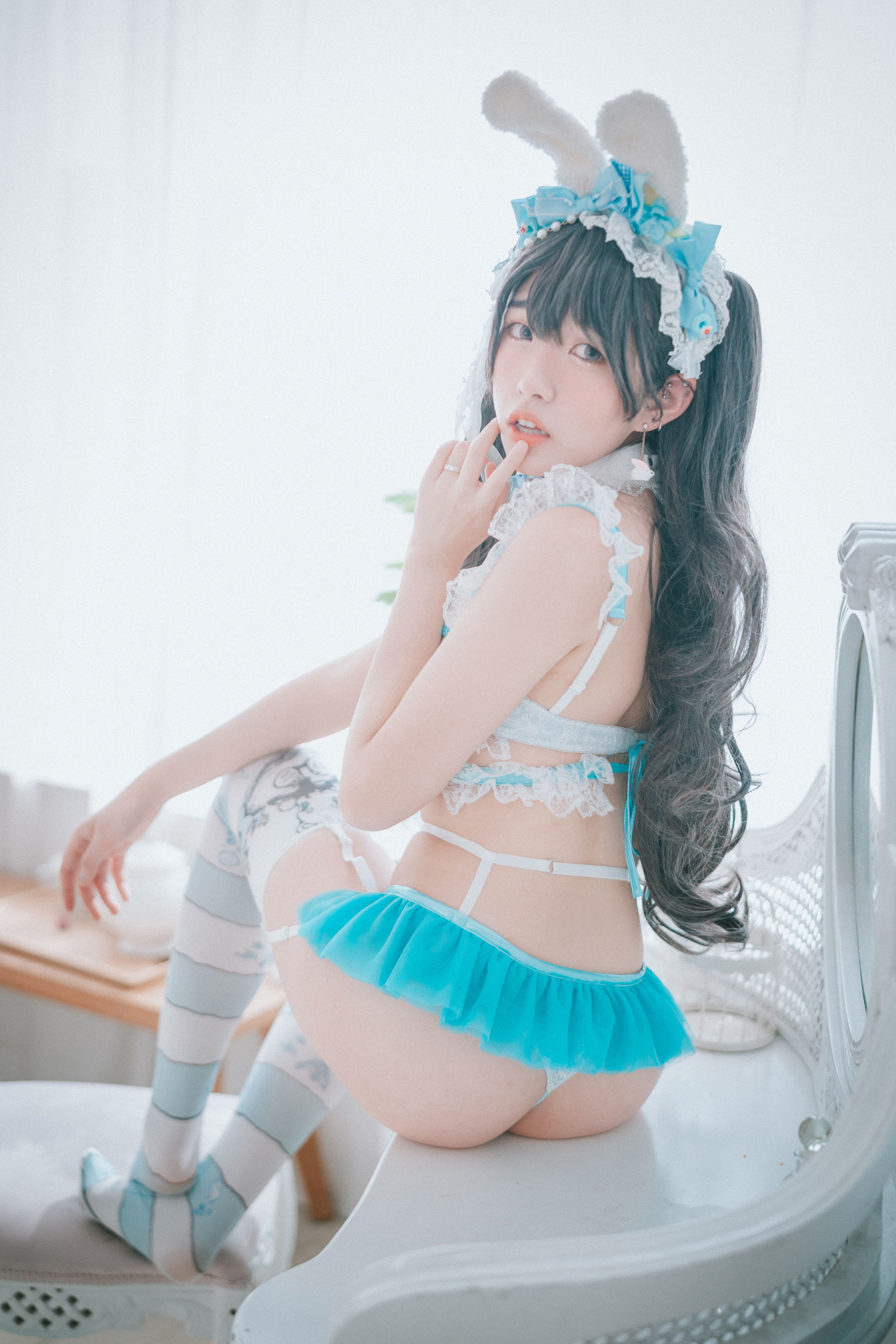 [DJAWA] Sonson – Turquoise Bunny  [50P]