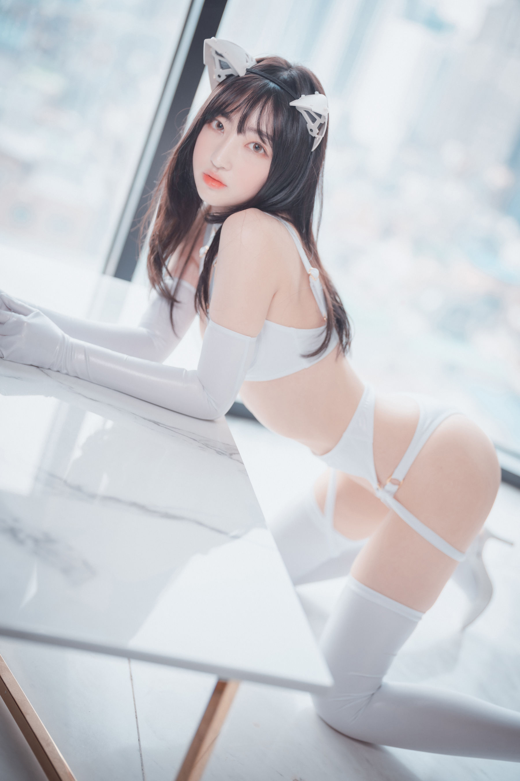 [DJAWA] Hanari – Snow Cat Vol.2 [119P]