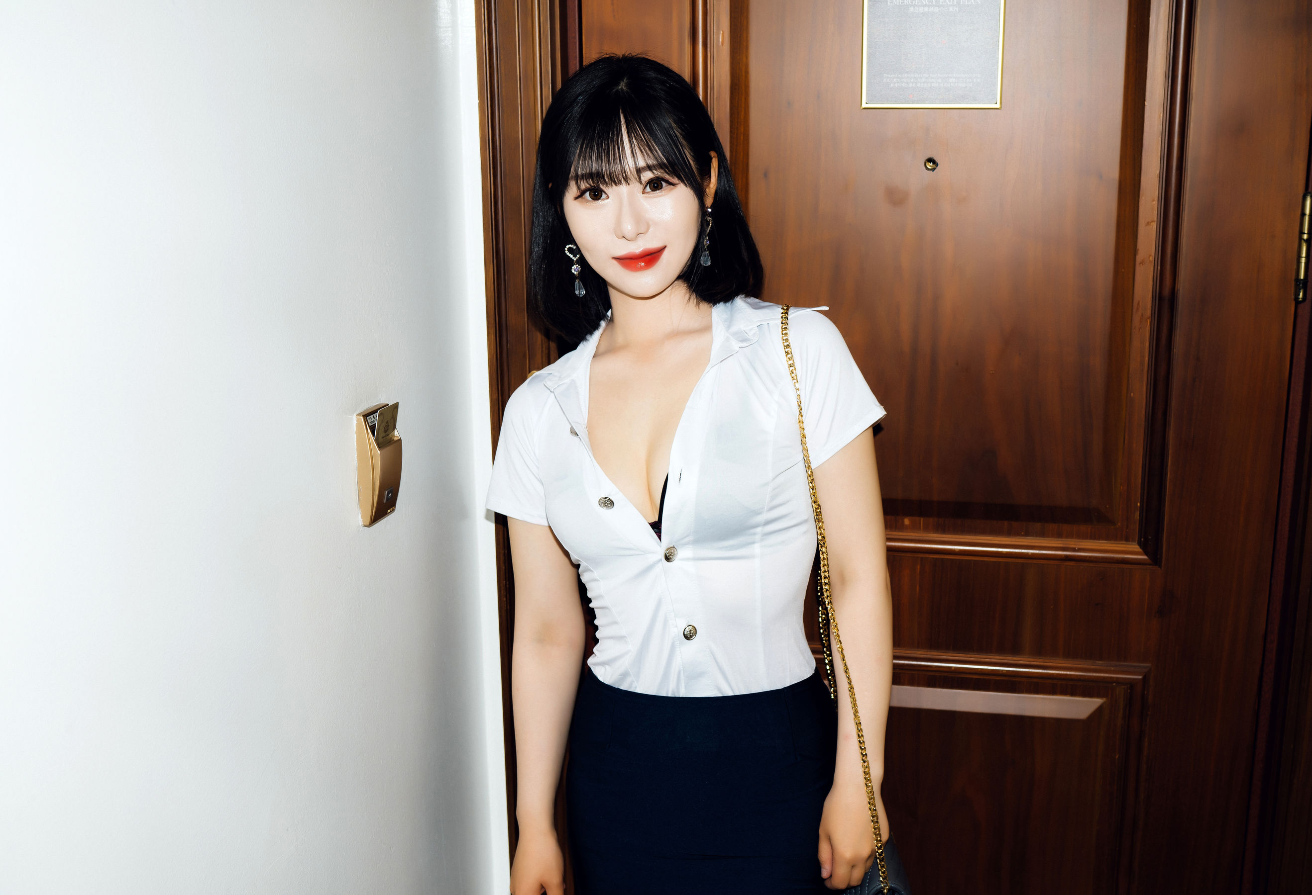 [Moon Night Snap] – Haru《A day for you Vol.1》 [18P]