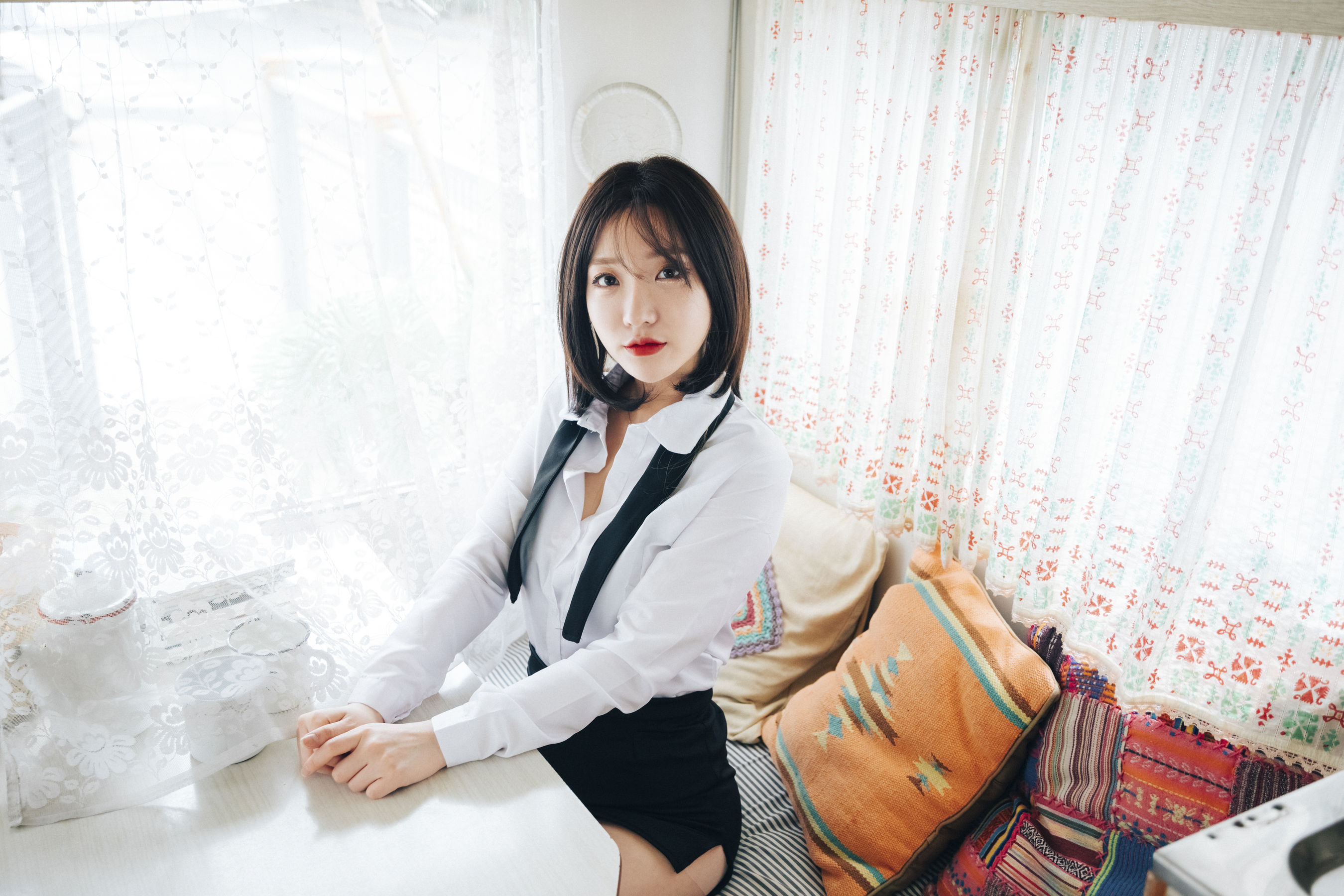 [LOOZY] Yeeun – Officegirl's Vacation Vol.2 [85P]