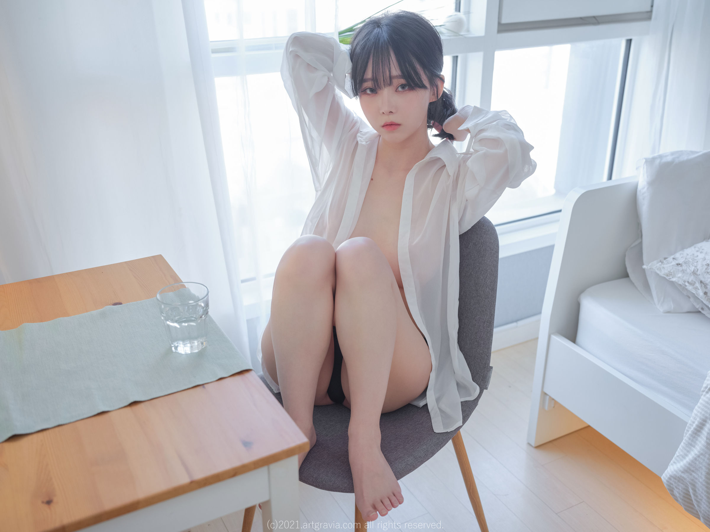 [ARTGRAVIA] VOL.261 Ming Sunha – 白衬衫女友居家诱惑 [80P]
