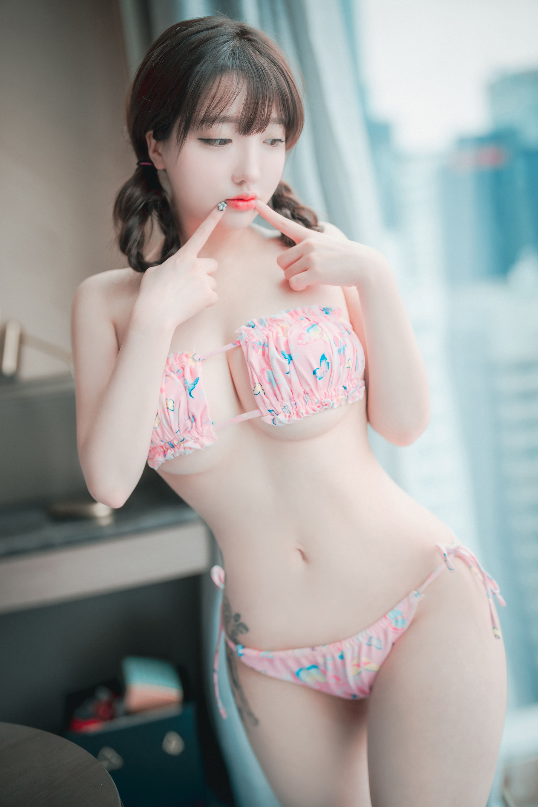 [DJAWA] Yeeun – Staycation⁵ [136P]