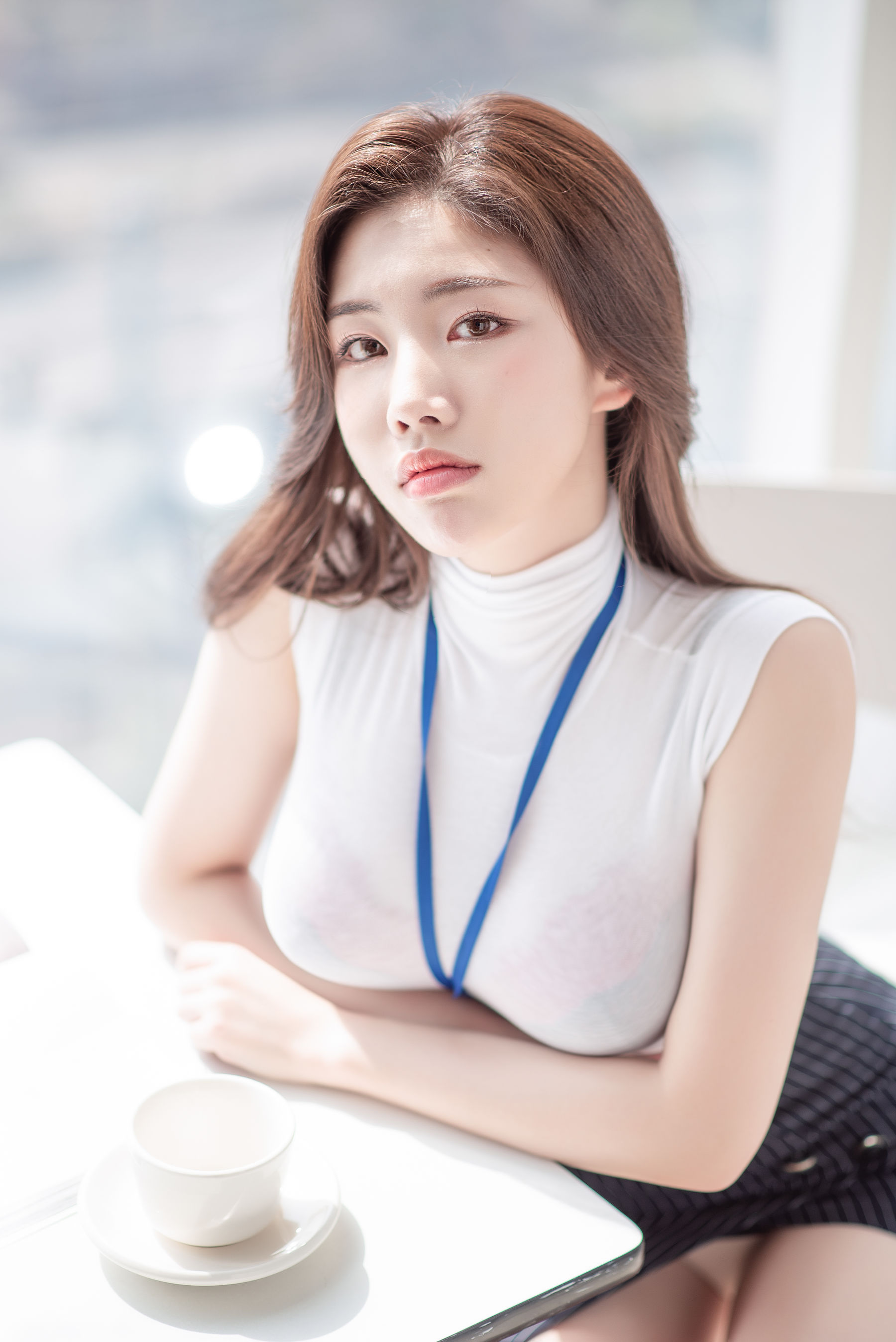 Yebin – Office Look [61P]