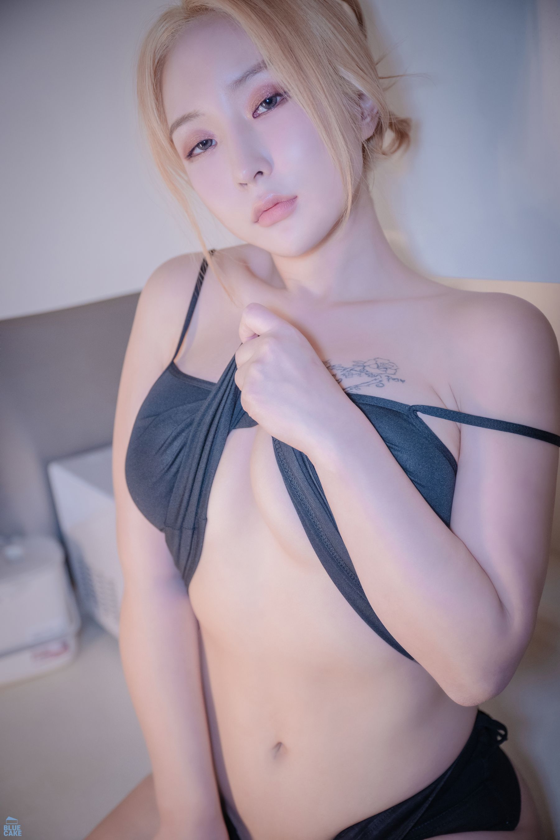 BLUECAKE Jinju – Alone Time [50P]