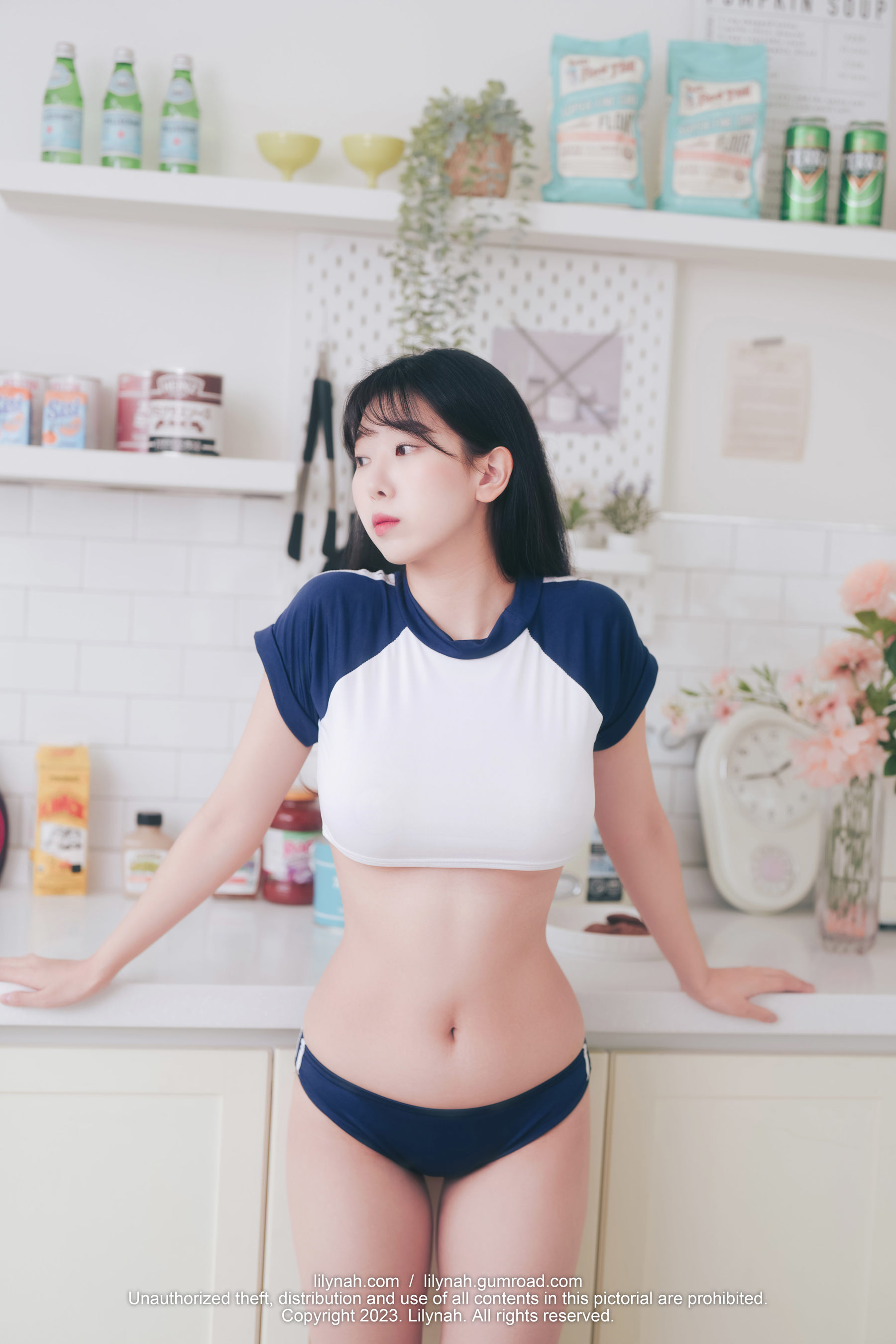 Lilynah Shaany – Vol.16 Shaany & Bloomers [44P]