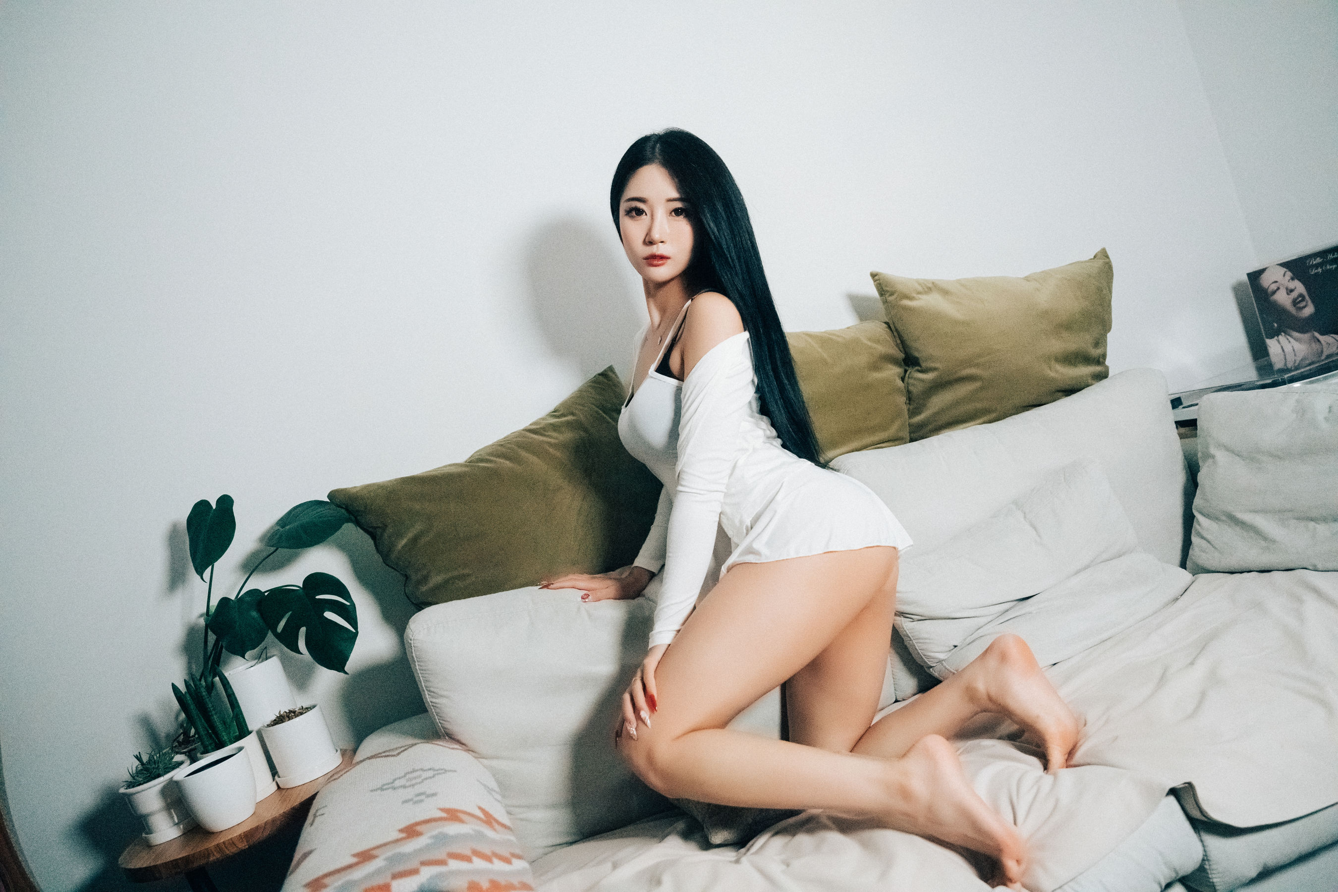 LOOZY Bomi – You Bomi [112P]
