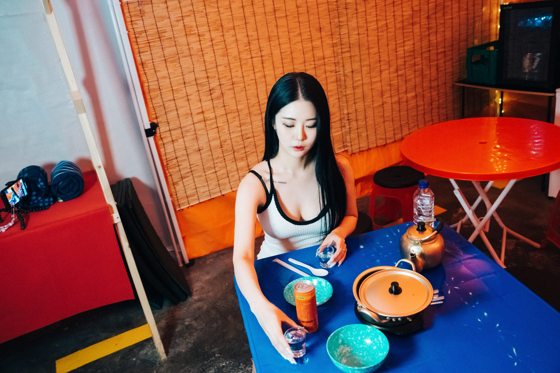LOOZY Bomi – Street Stall [112P]