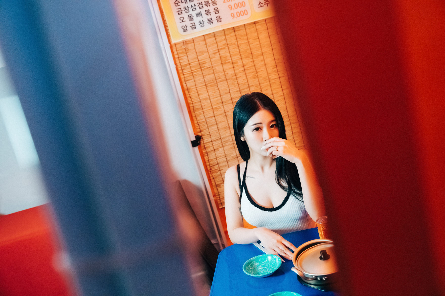 LOOZY Bomi – Street Stall [112P]