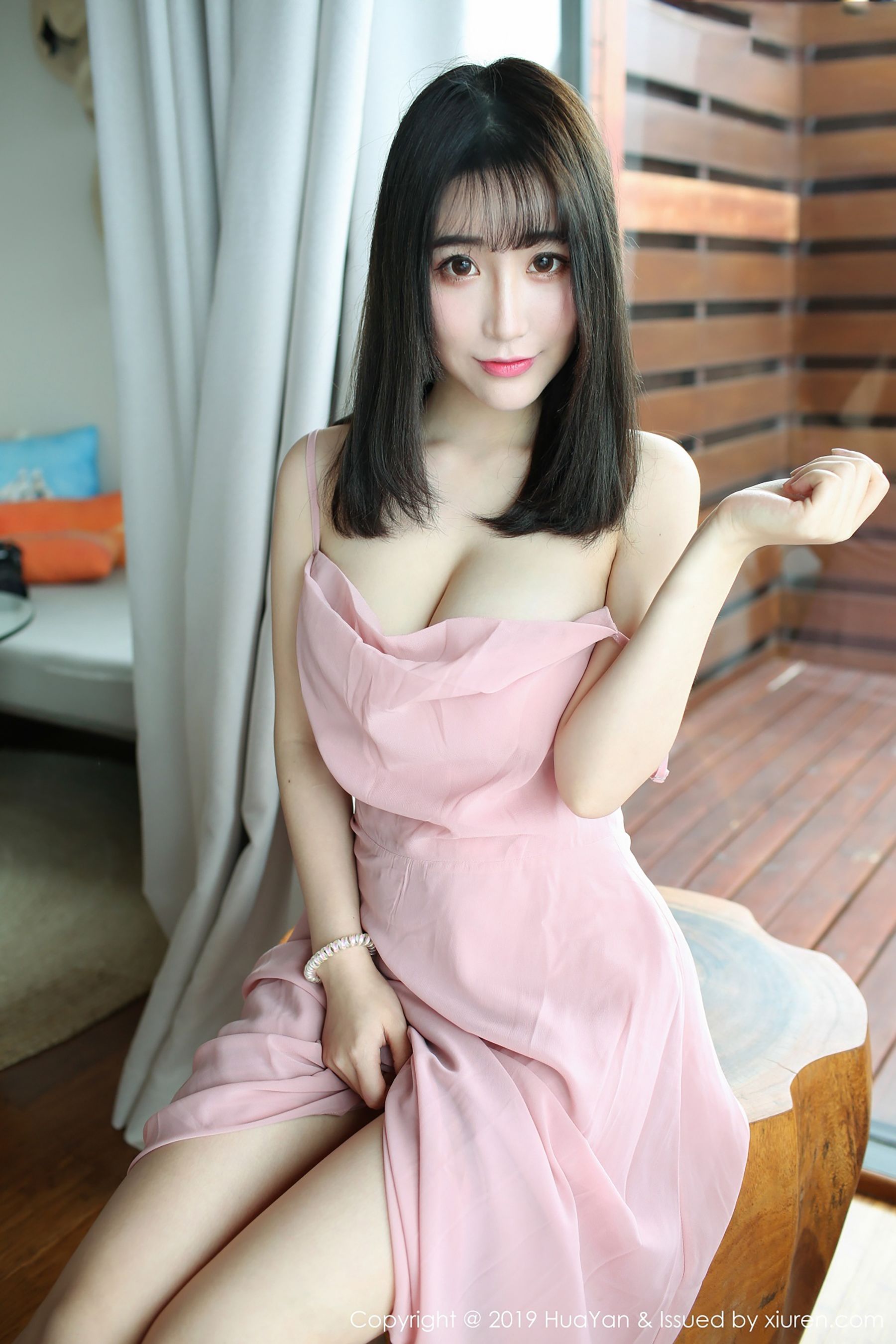 HUAYAN 花の颜 Vol.062 绯月樱-Cherry [51P]