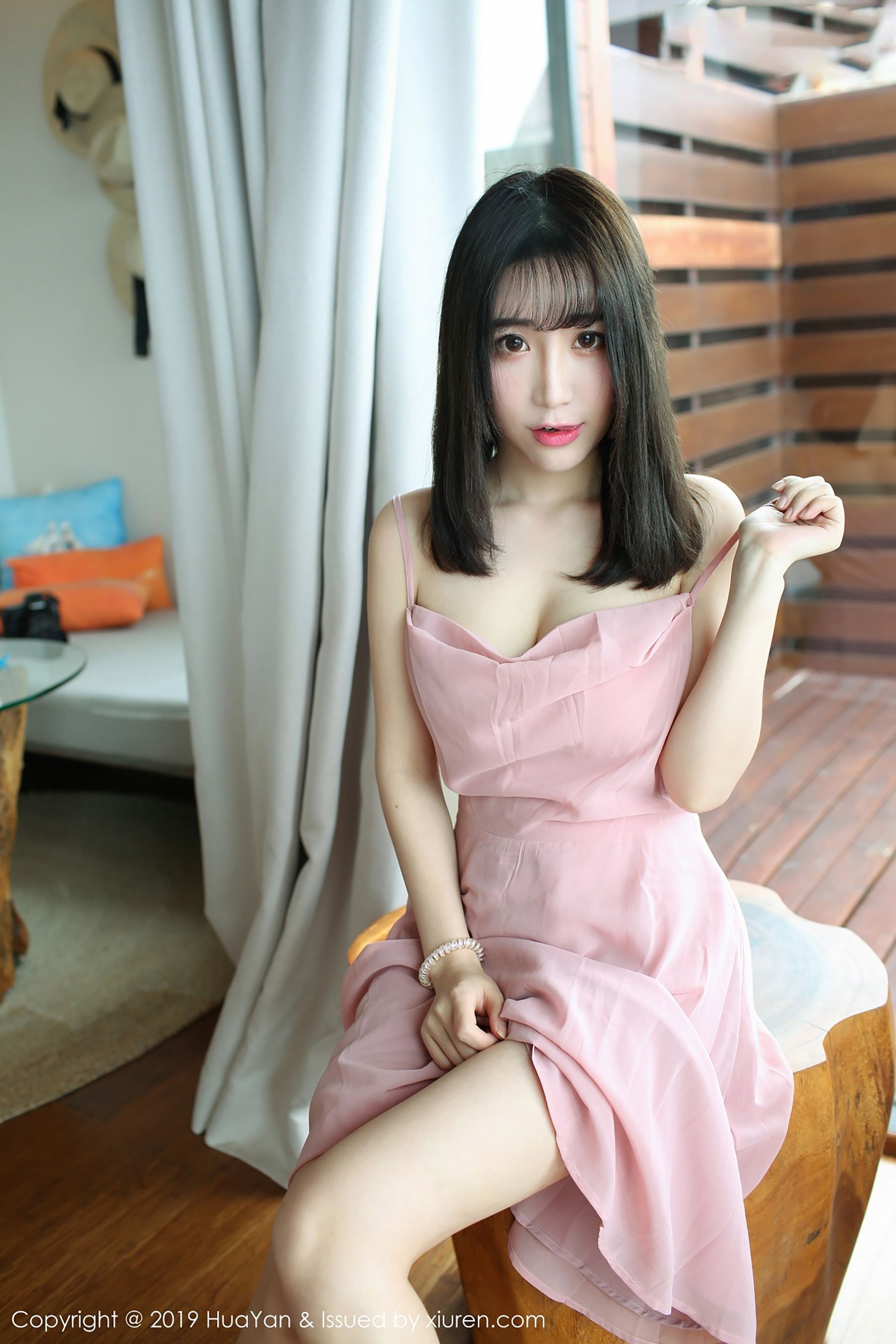HUAYAN 花の颜 Vol.062 绯月樱-Cherry [51P]