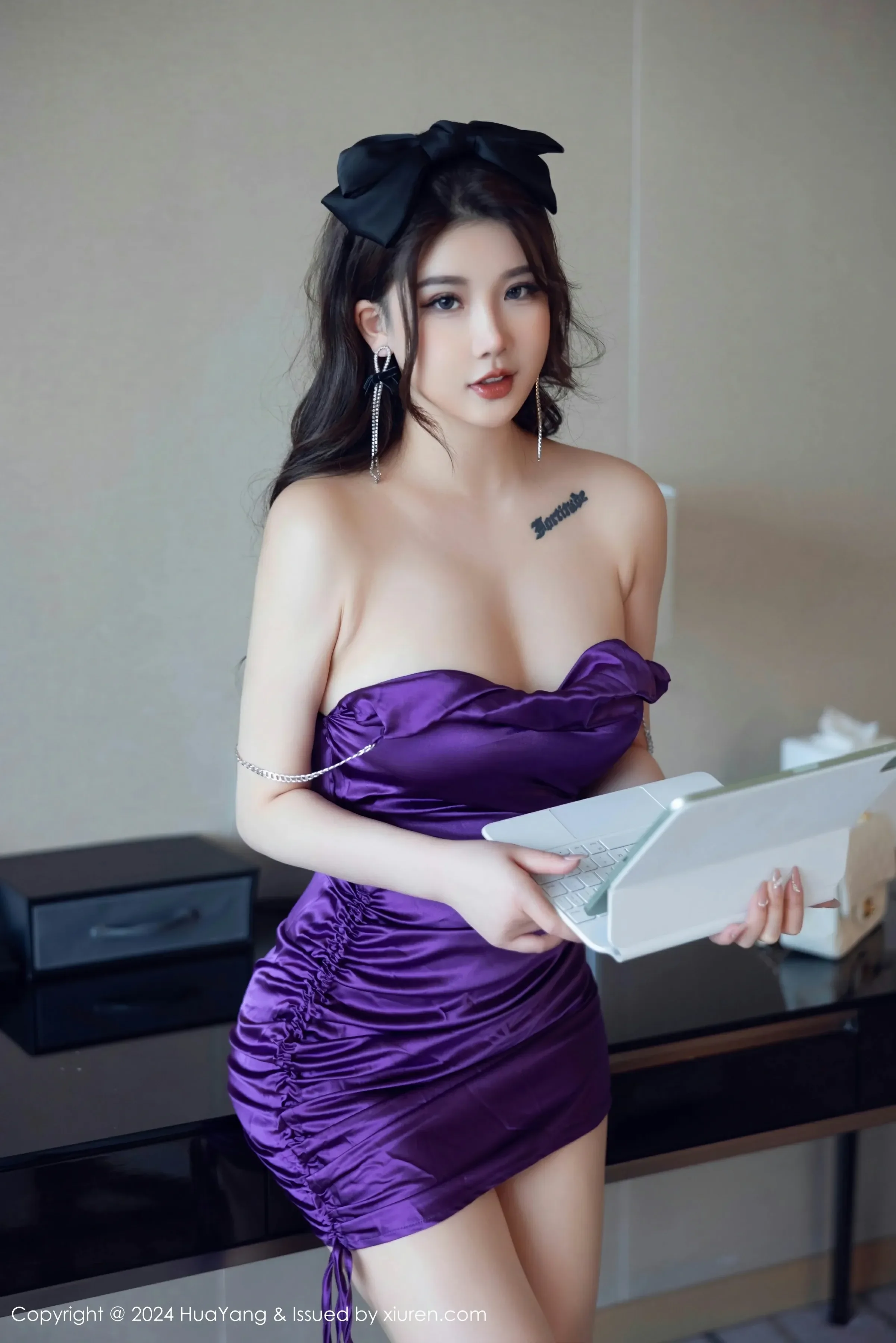 HuaYang花漾 VOL.581 小海臀Rena [67P]