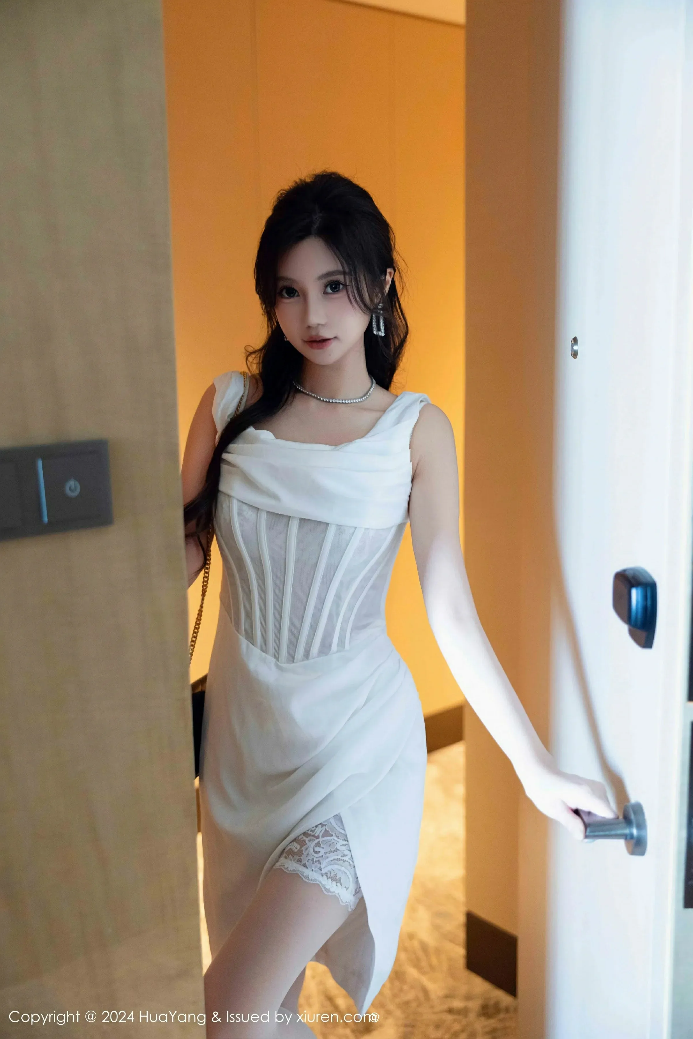 HuaYang花漾 VOL.612 绮里嘉ula [86P]