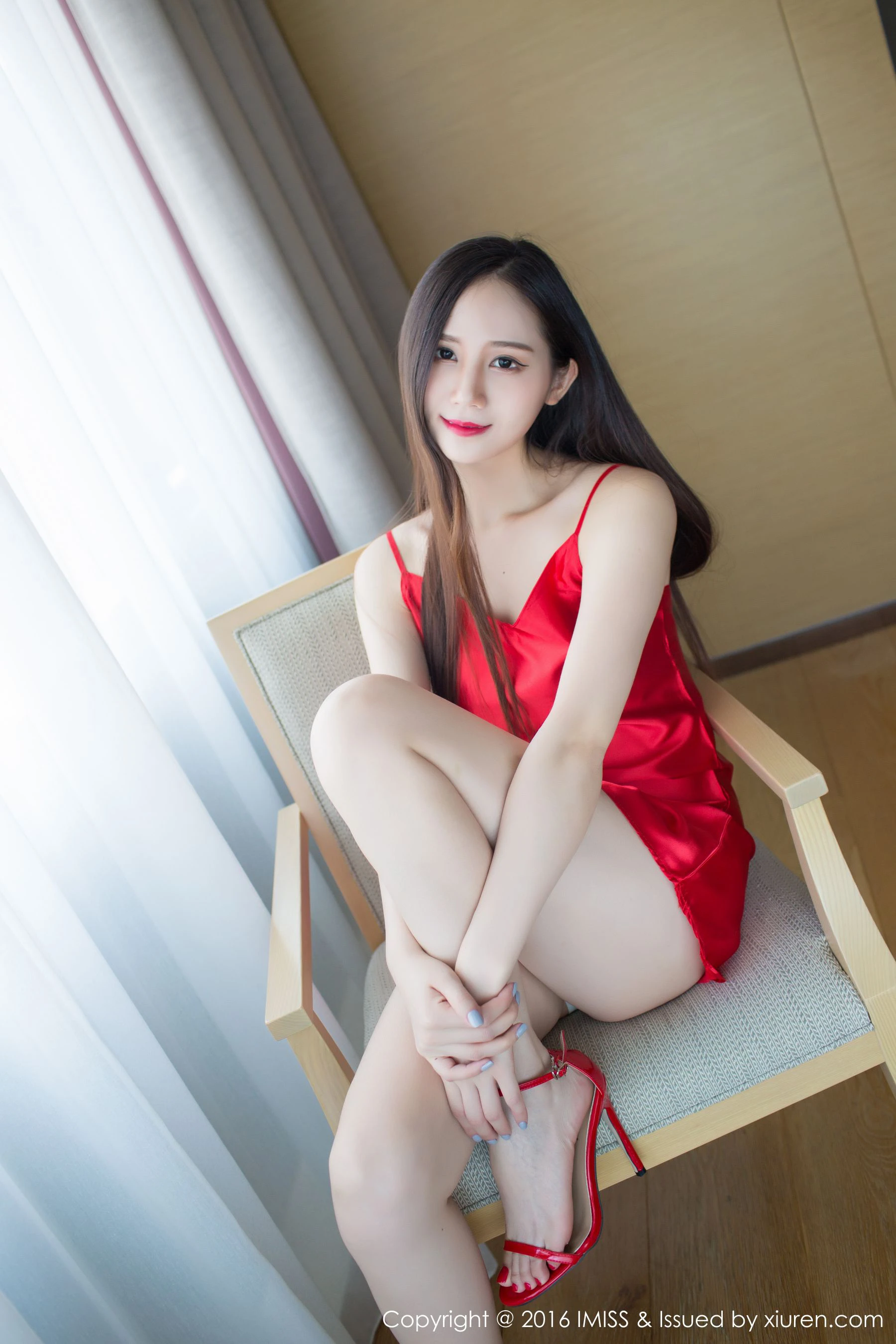 SISY思《红色睡衣和一套粉色内衣》 爱蜜社IMiss Vol.124
