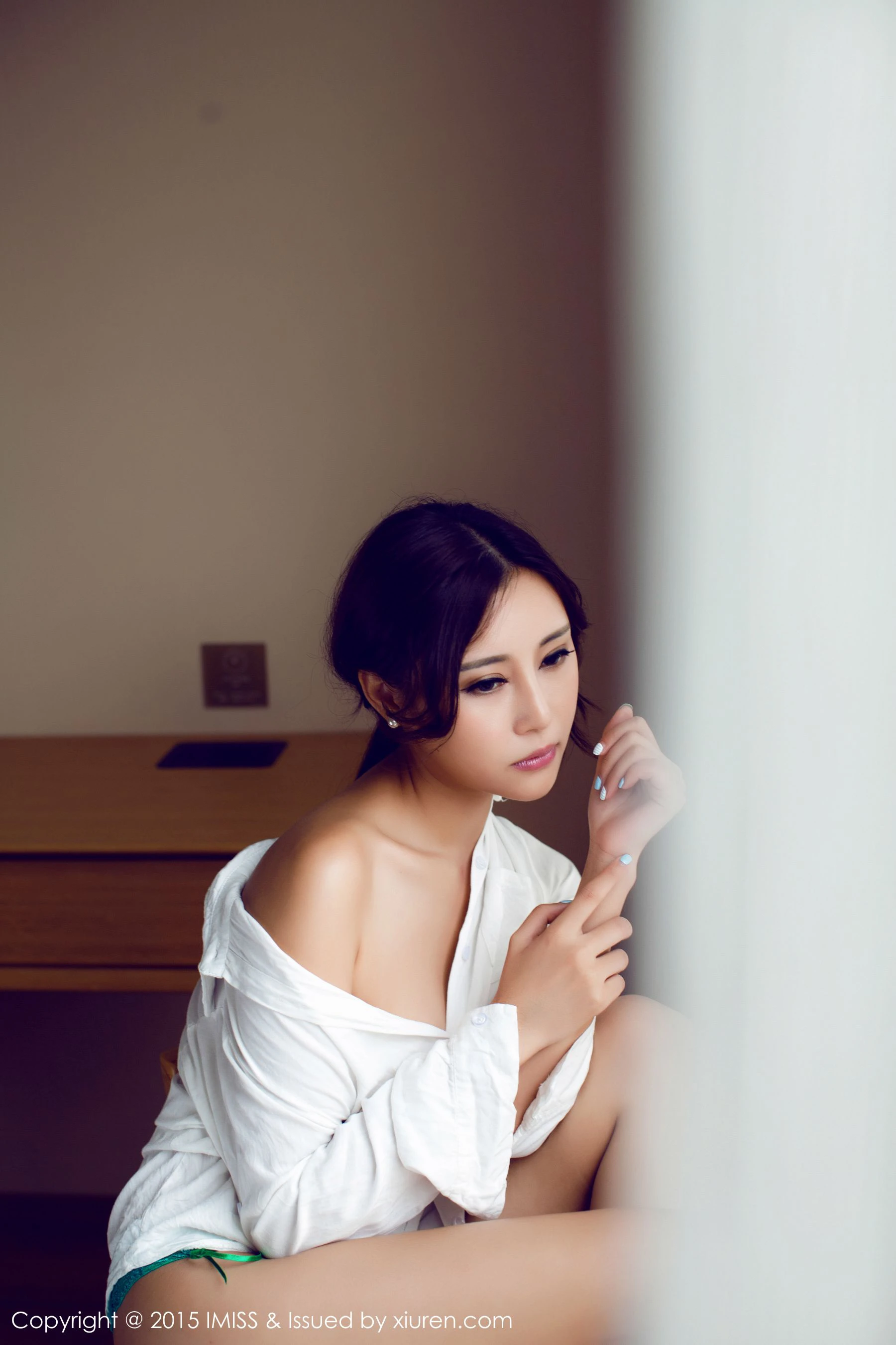 樂樂Mango《白衬衣+紫色丝袜系列》 爱蜜社IMiss Vol.046