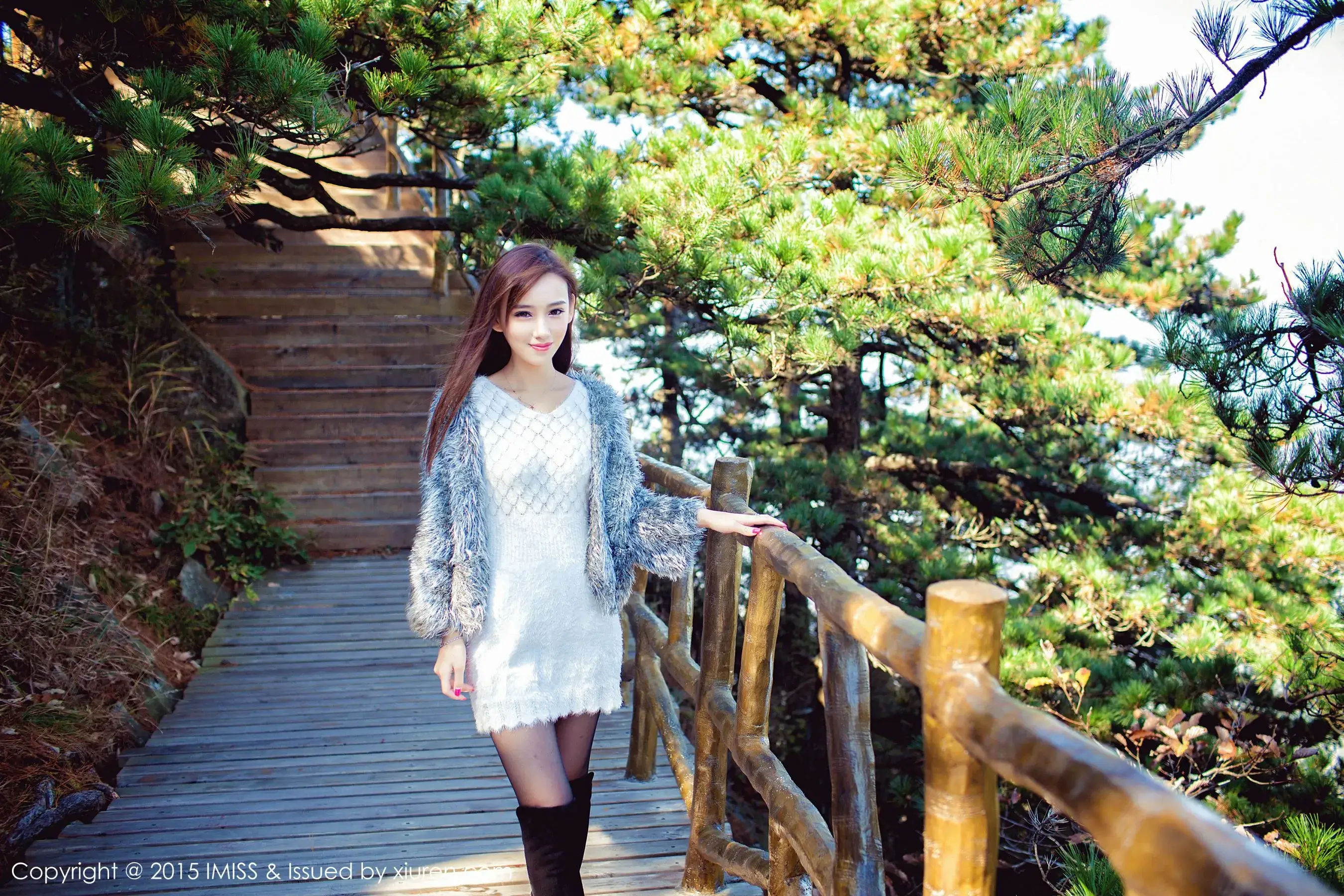 李玉洁Daisy《武汉大别山薄刀峰旅拍》 爱蜜社IMiss Vol.040