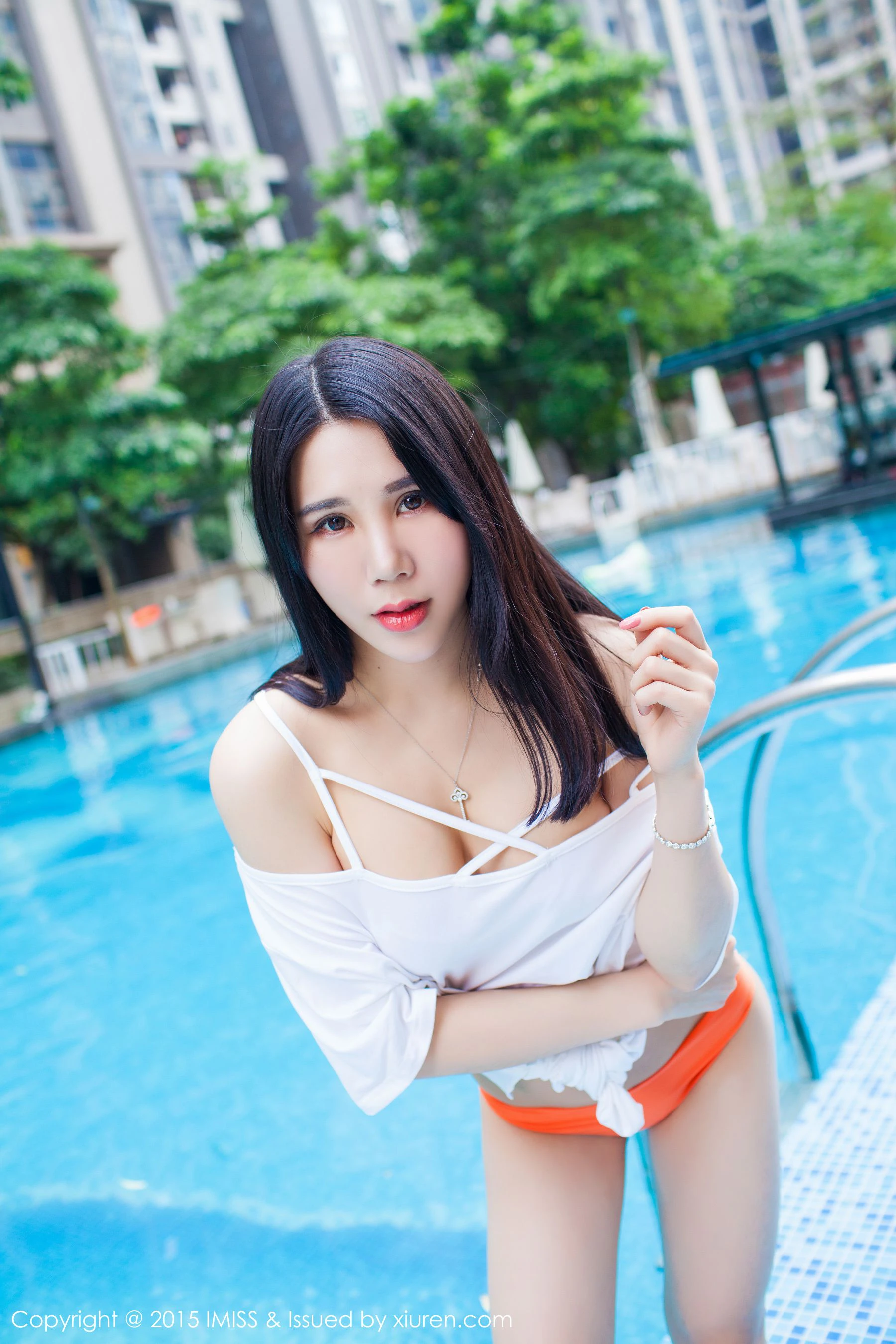 林恩芝alu《清新外拍》 爱蜜社IMiss Vol.048