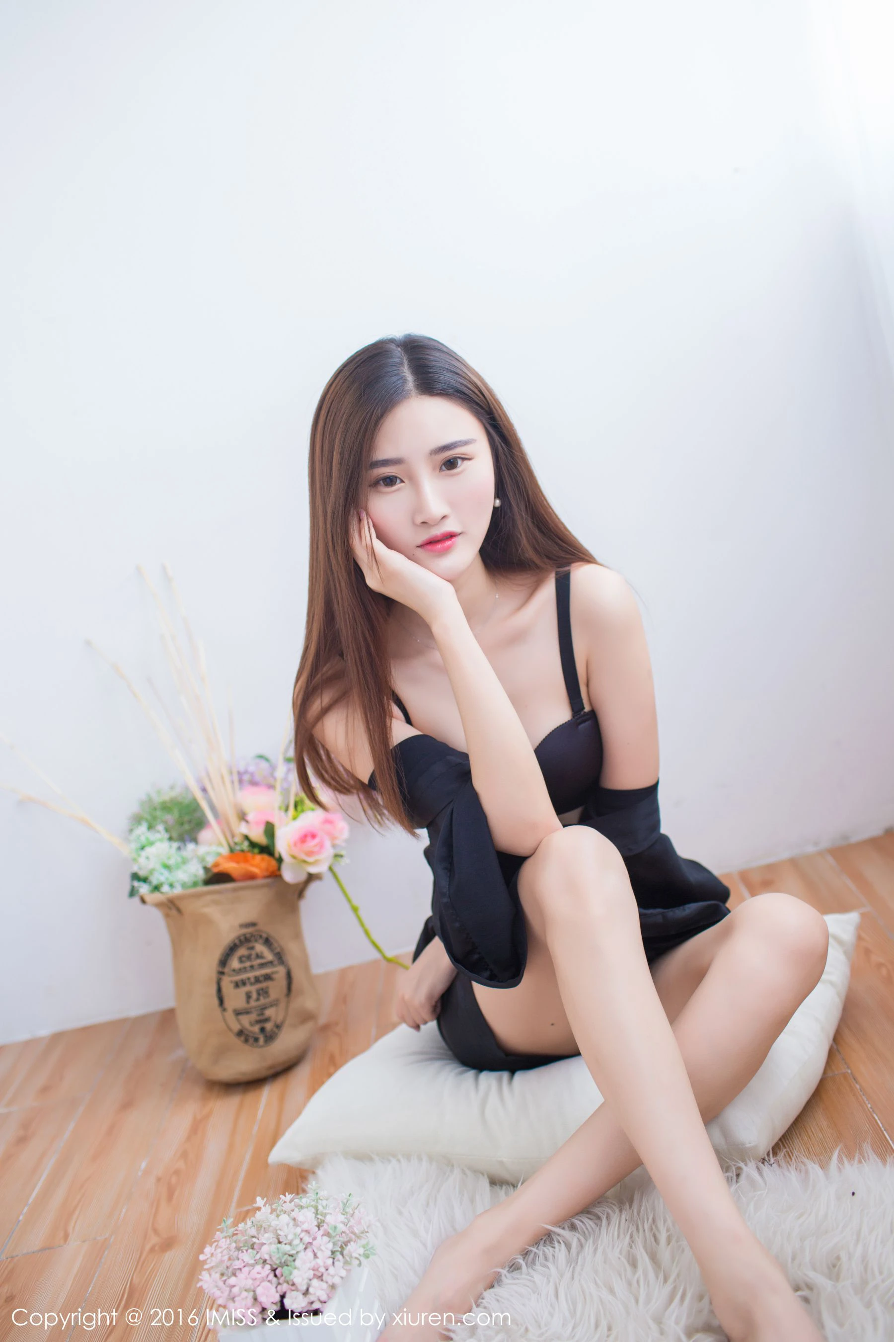 格格污巫《温文尔雅、小家碧玉型美女》 爱蜜社IMiss Vol.135