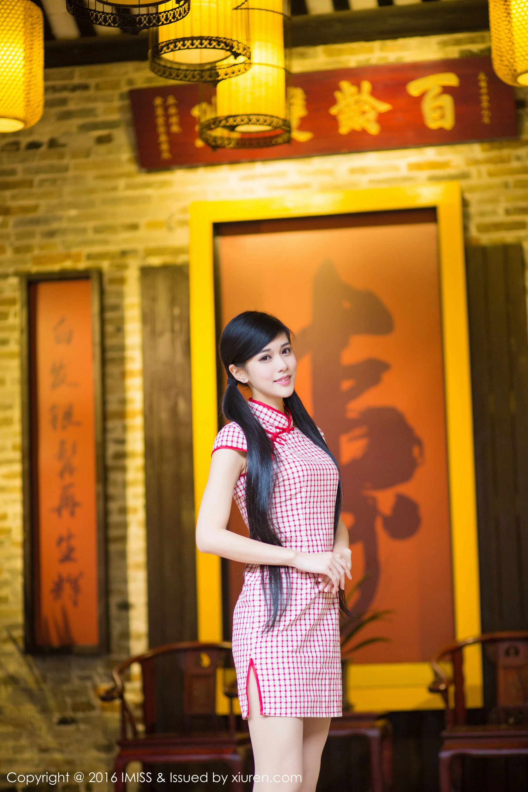 王曼妮、谭小雅《古典旗袍系列》爱蜜社IMiss Vol.070