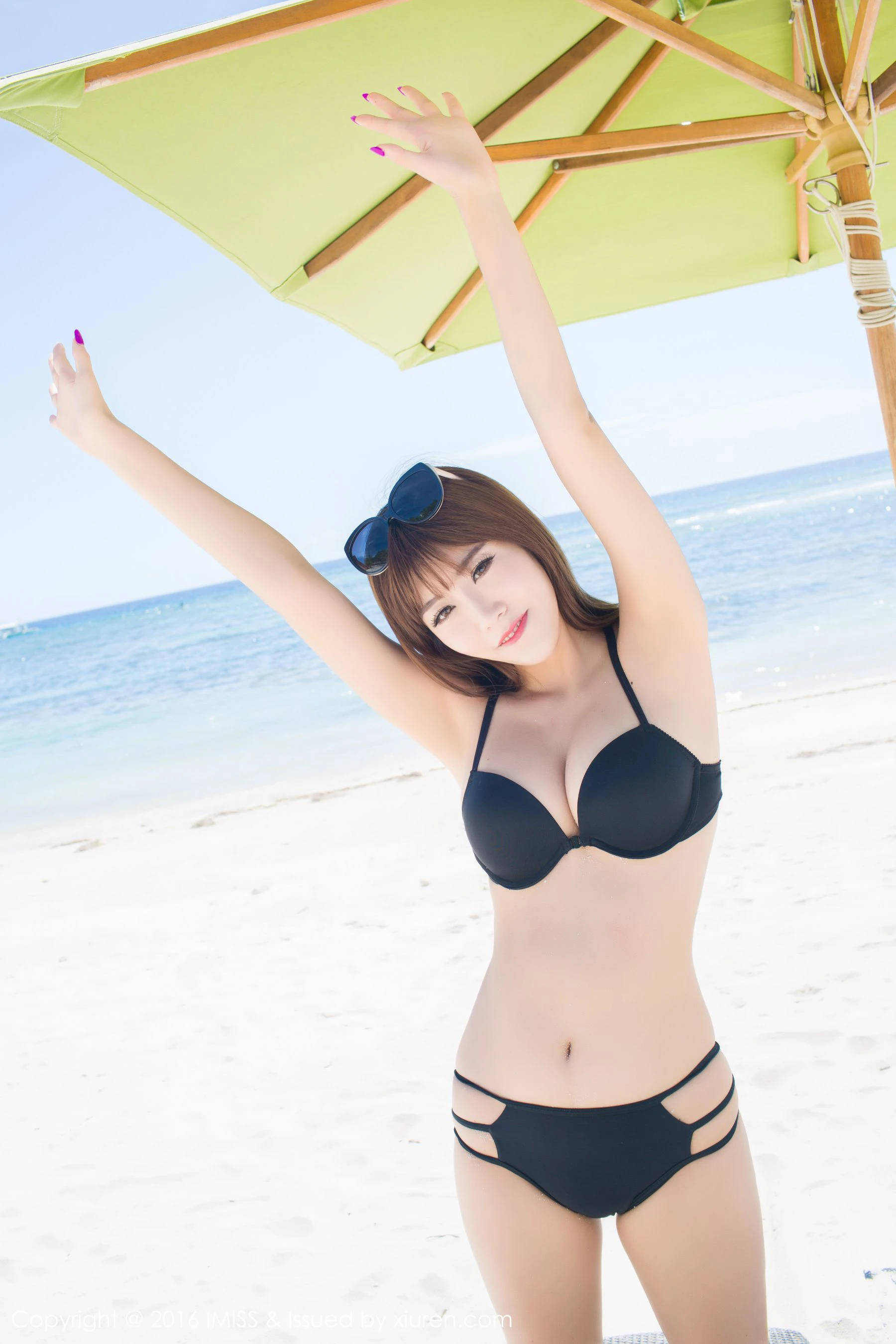 程小烦不烦《性感比基尼+蕾丝马甲内衣》 爱蜜社IMiss Vol.059