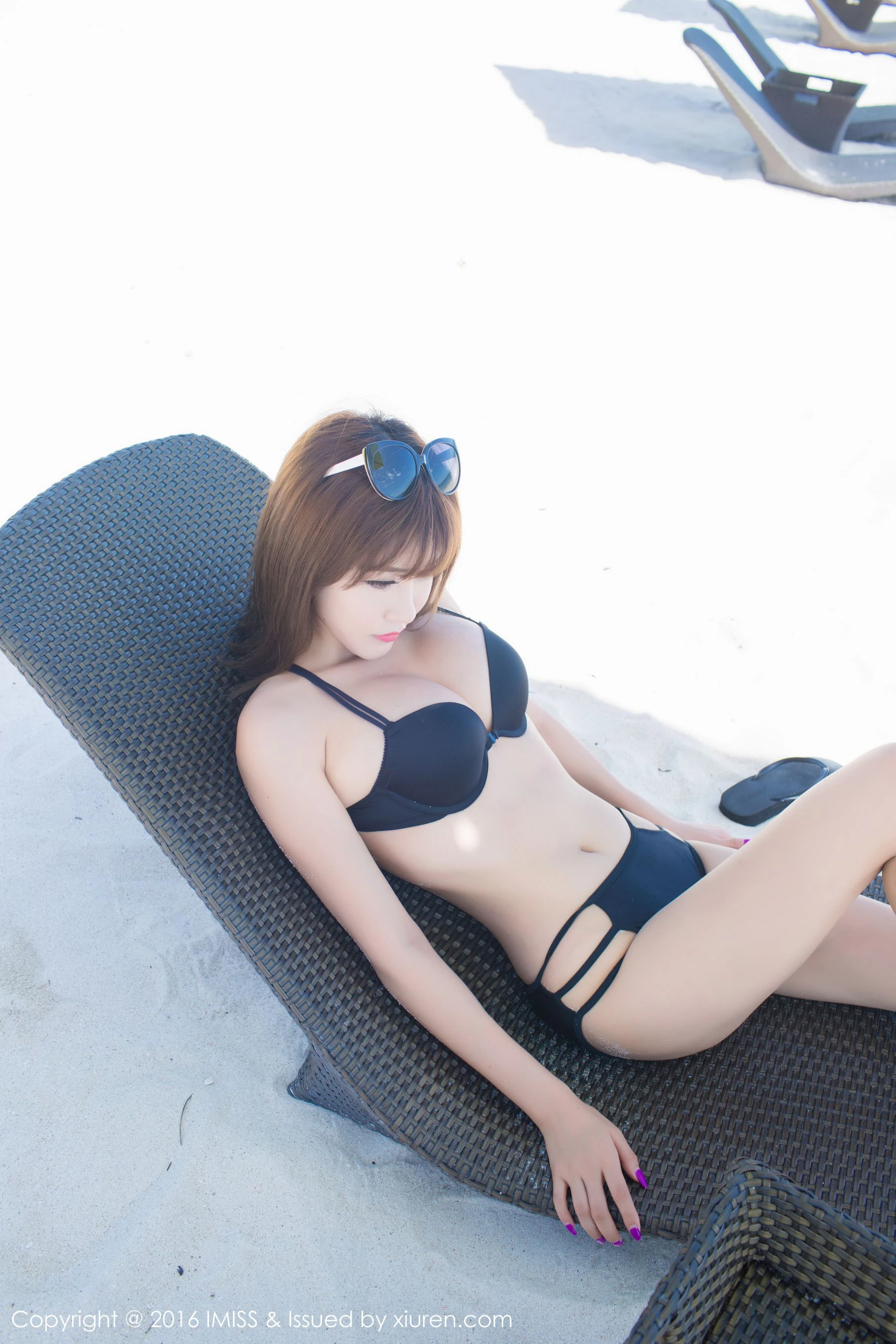 程小烦不烦《性感比基尼+蕾丝马甲内衣》 爱蜜社IMiss Vol.059