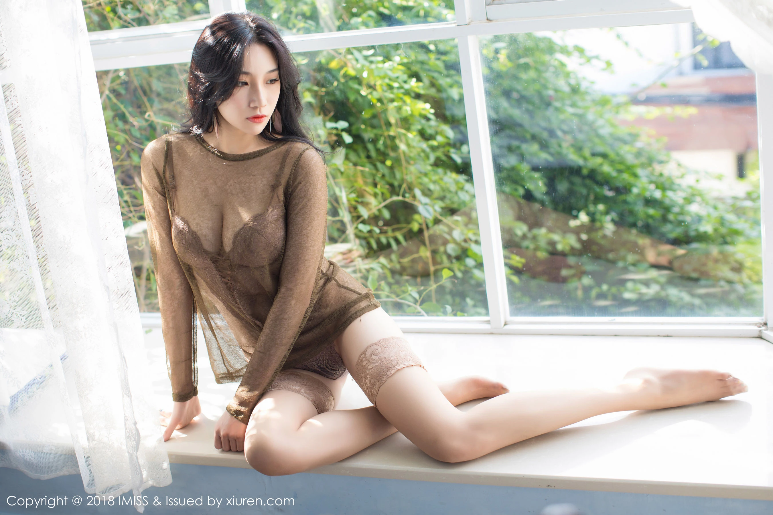 小狐狸Sica《极致诱惑的丝袜美腿系列》 爱蜜社IMiss Vol.218