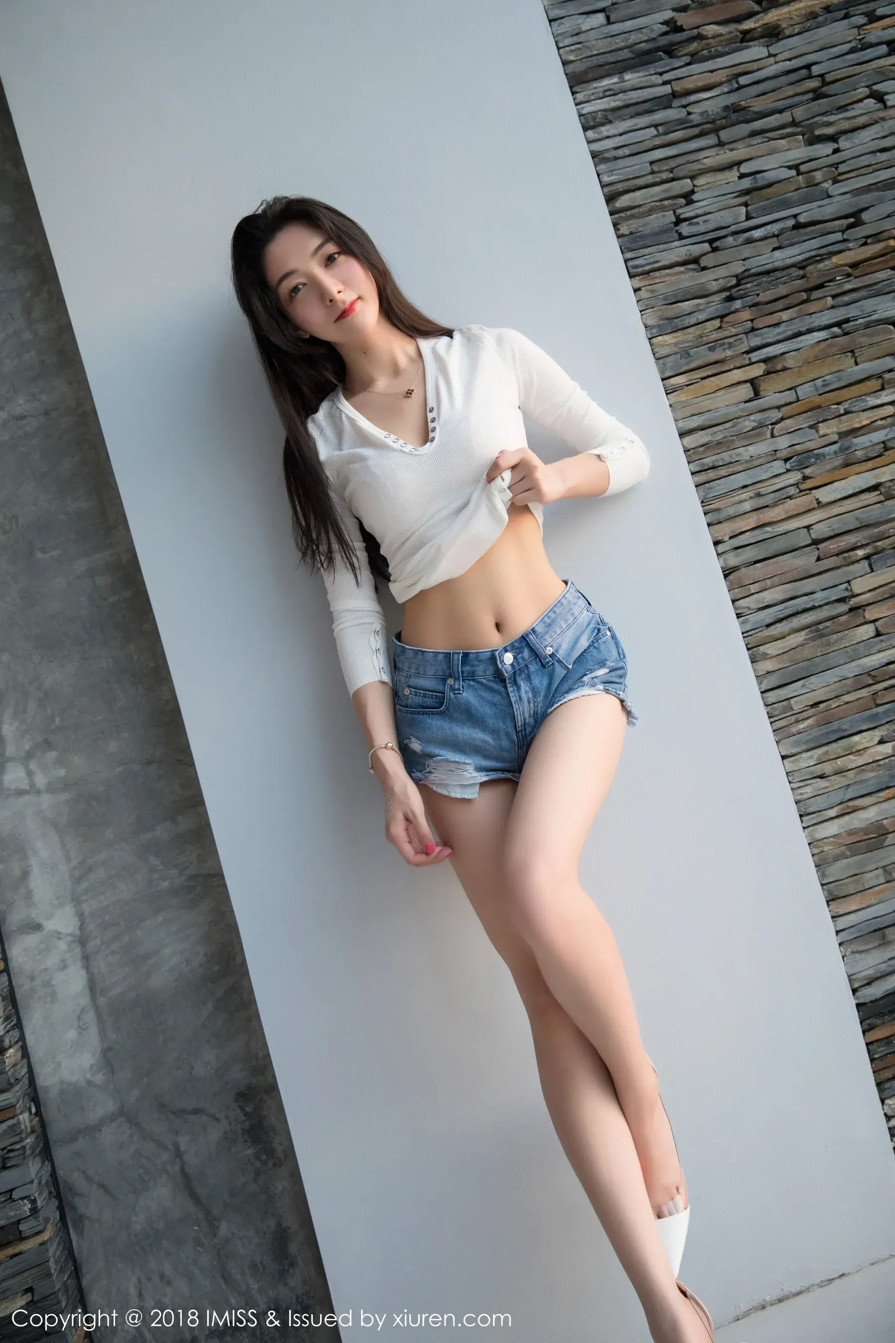 模特@小热巴《最爱的性感腰线》 爱蜜社IMiss Vol.241