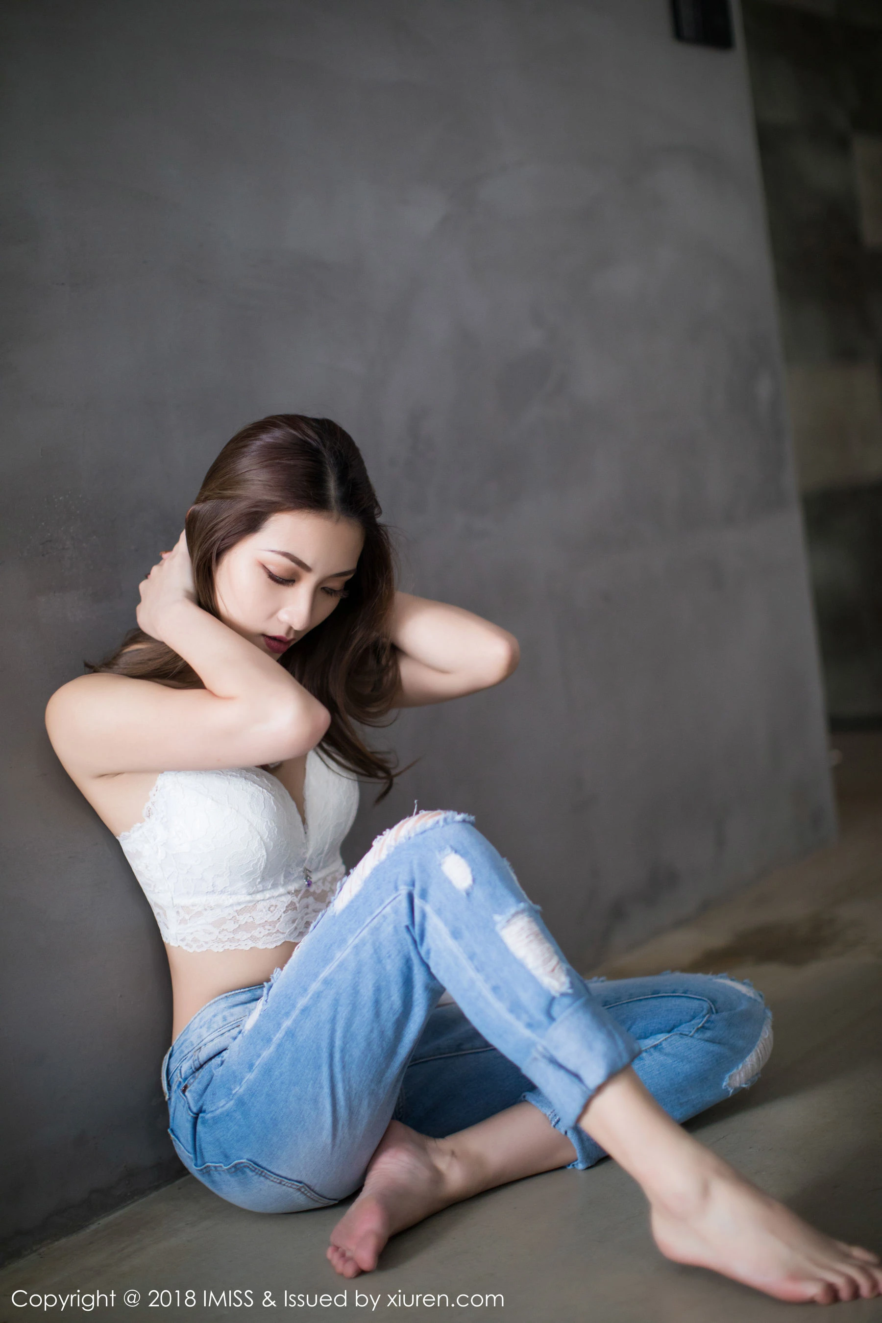 模特Arlie《丹凤双眼似水》 爱蜜社IMiss Vol.250