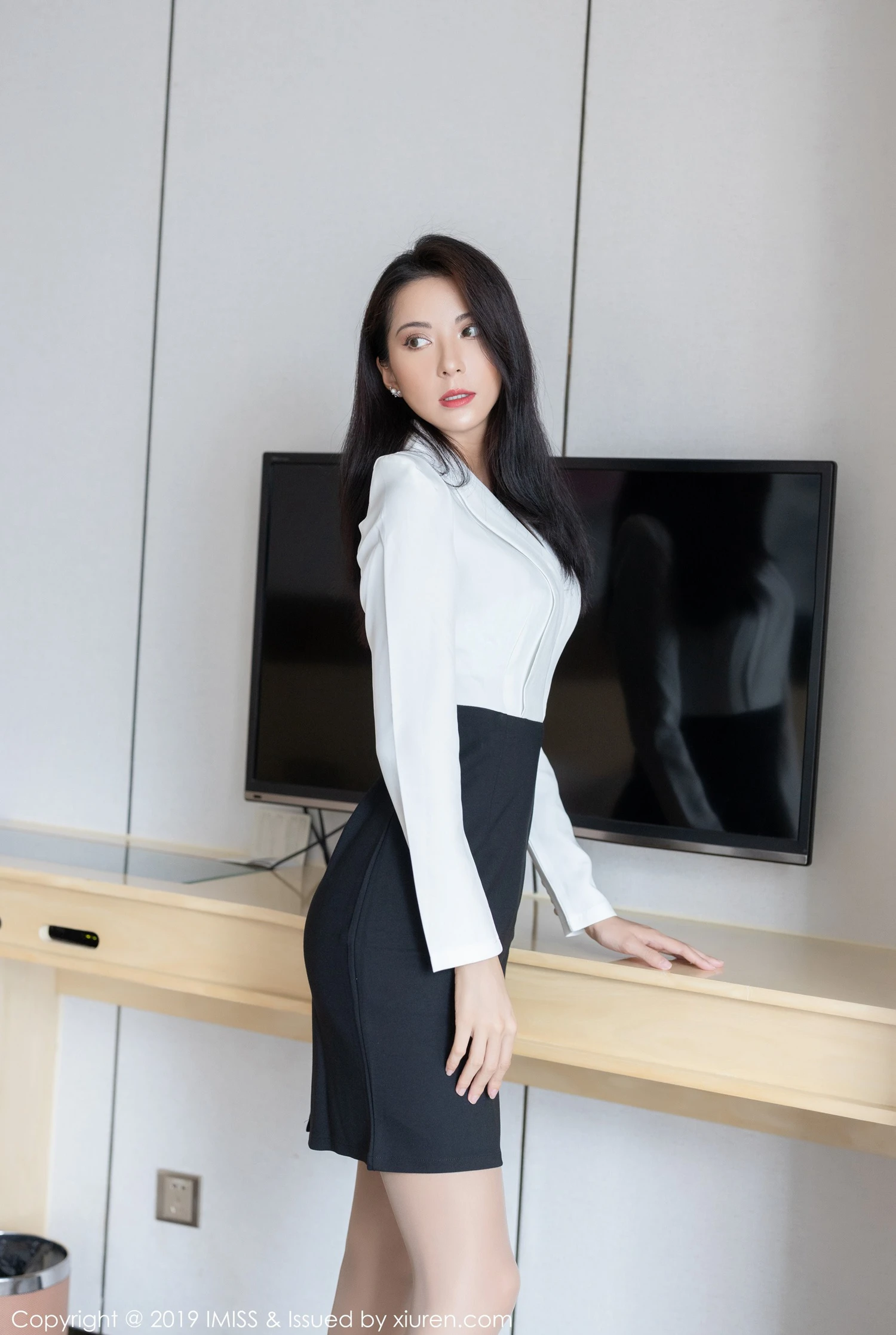 爱蜜社 VOL.414 Carry