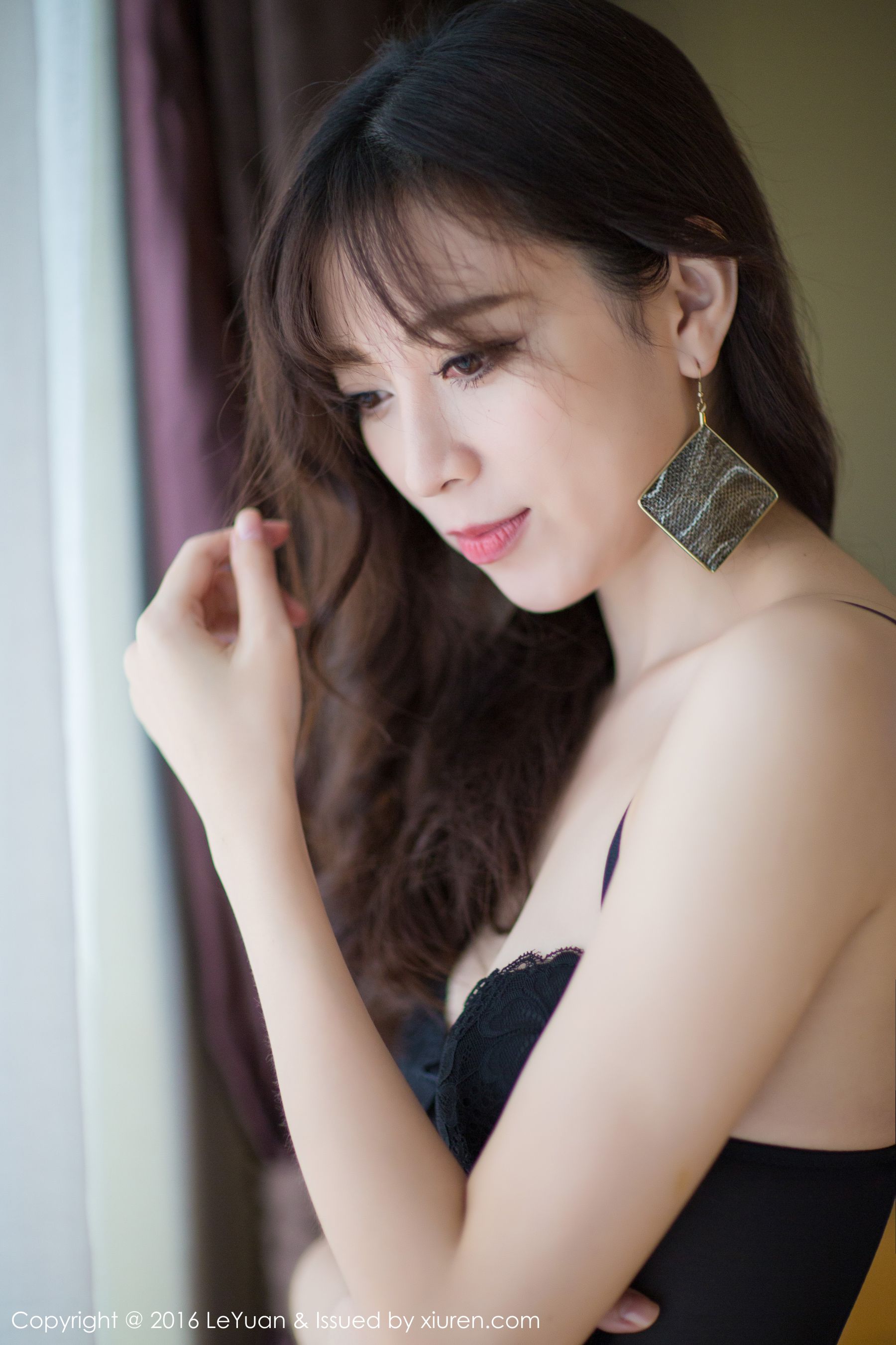 楚琪kiki/蓓蓓maggie《性感丝袜内衣》 星乐园LeYuan Vol.008 [43P]