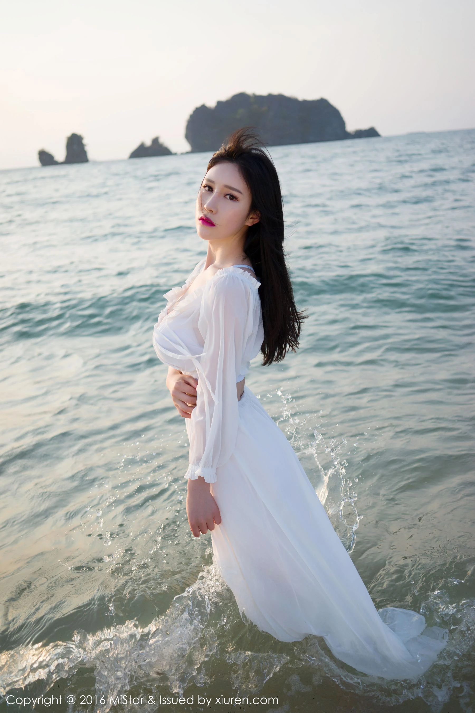 于姬Una《兰卡威旅拍》海滩长裙+泳装 魅妍社 Vol.106